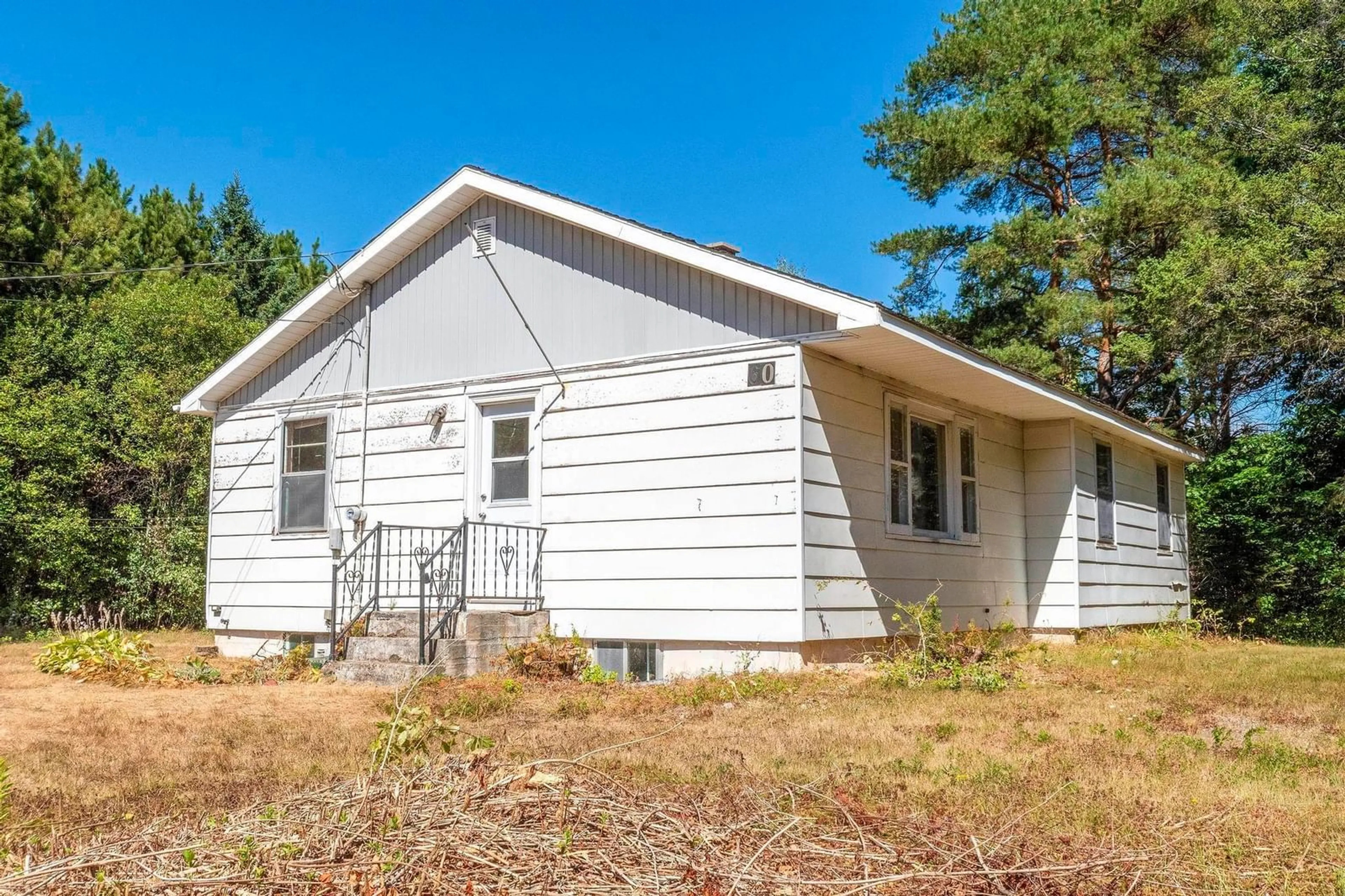 Home with vinyl exterior material, building for 60 Ritchie Lane, Auburn Nova Scotia B0P 1A0
