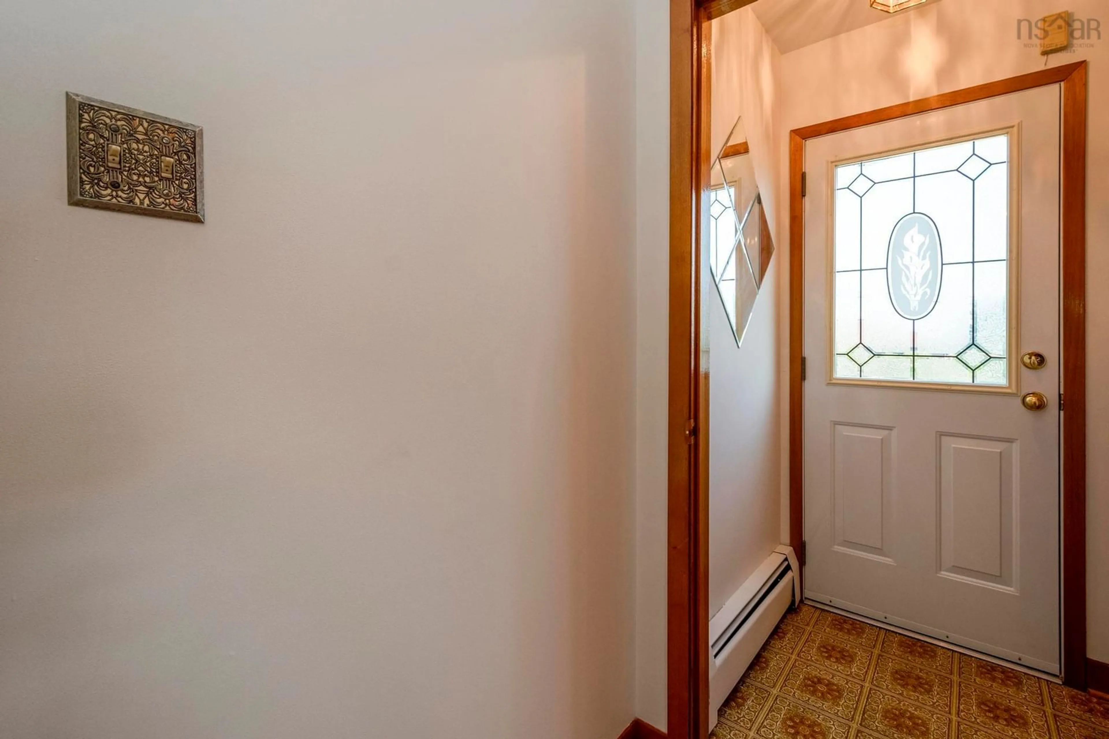 Indoor entryway for 6 Austen Dr, Dartmouth Nova Scotia B2W 3M2