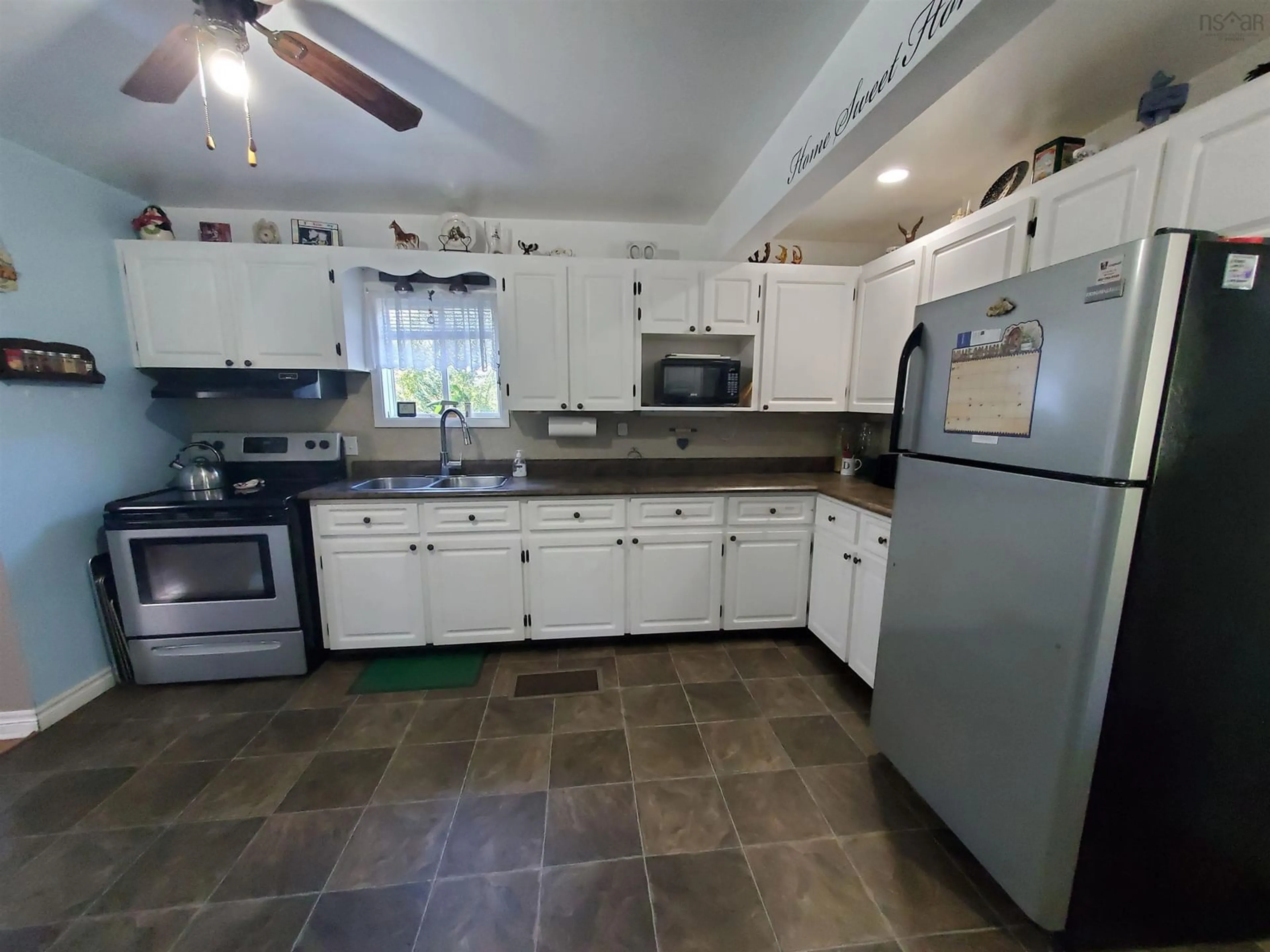 Standard kitchen, ceramic/tile floor for 2423 Westville Rd, Westville Nova Scotia B0K 2A0