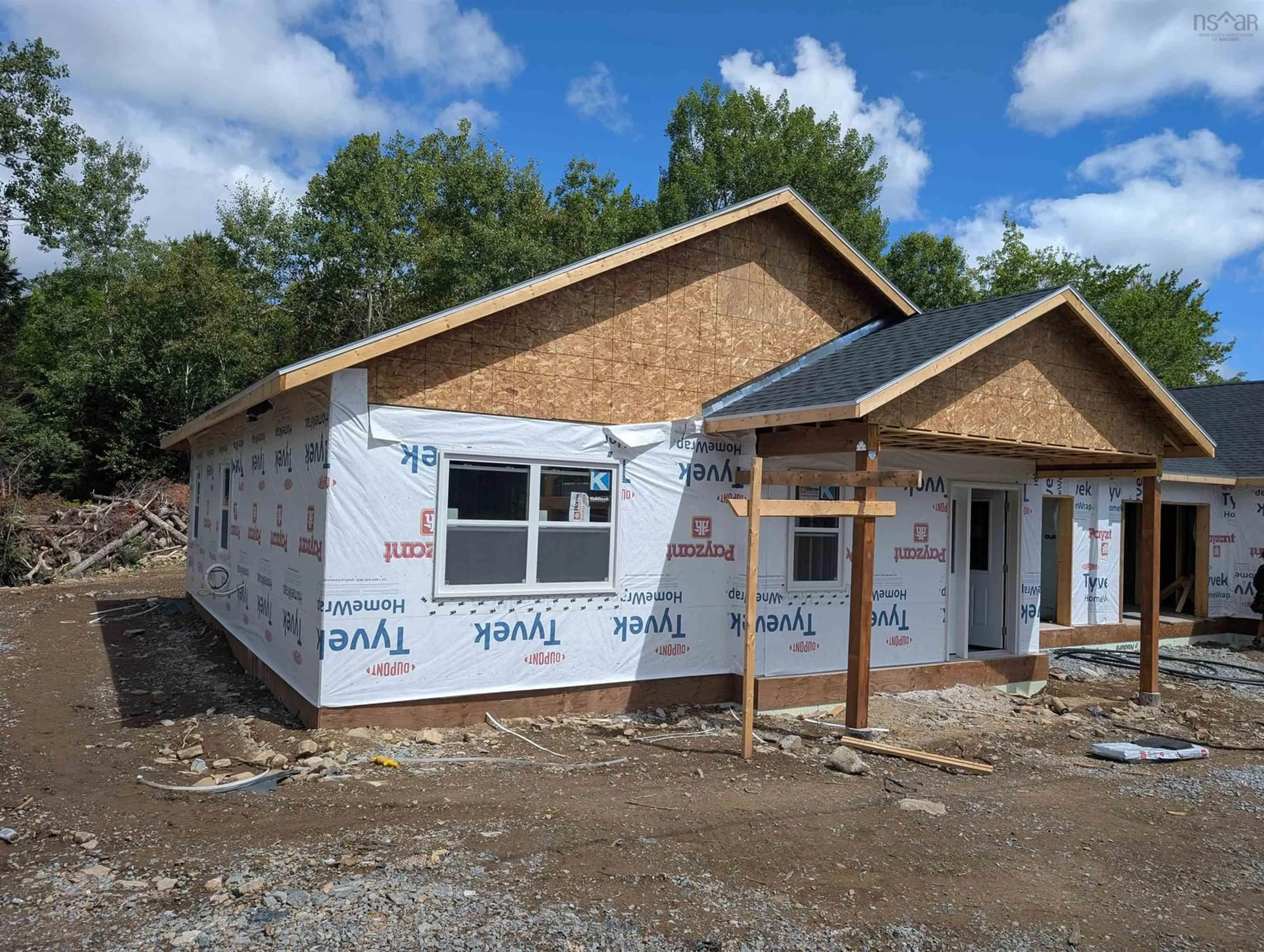 Home with vinyl exterior material, building for 6 Shadebush Walk, Upper Sackville Nova Scotia B4E 0X8
