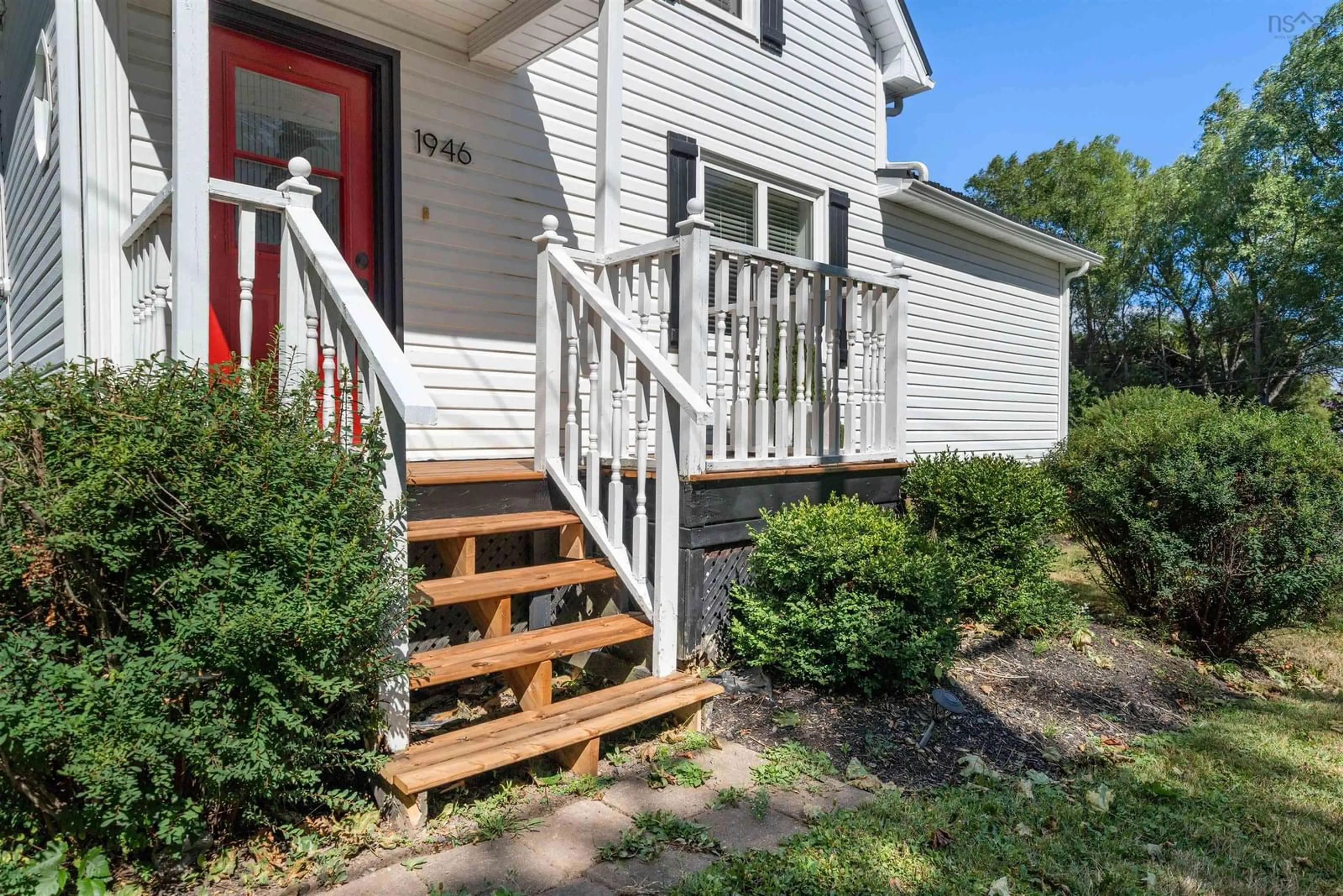 Home with vinyl exterior material, street for 1946 West St, Westville Nova Scotia B0K 2A0
