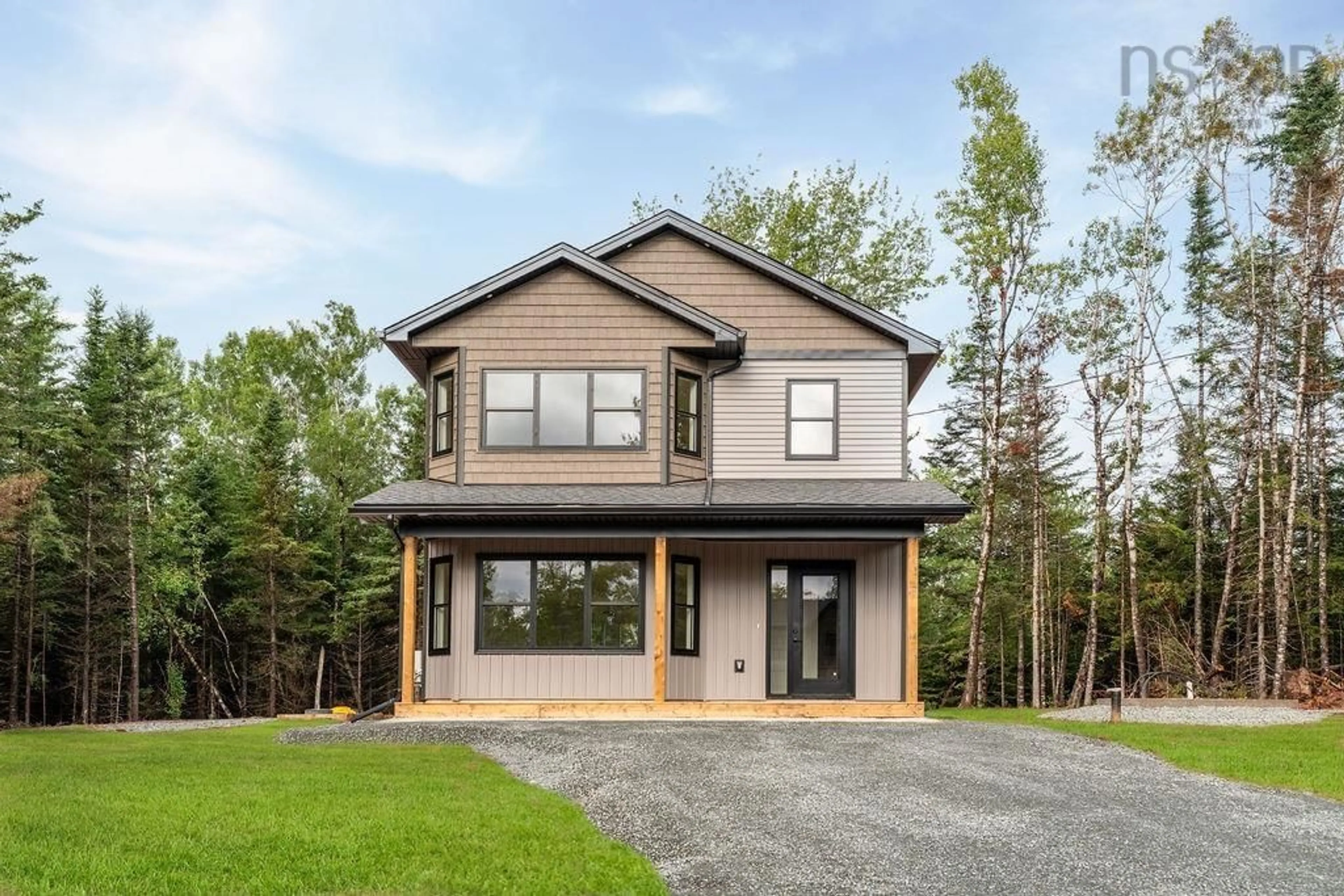 Home with vinyl exterior material, unknown for 27 Periwinkle Dr, Enfield Nova Scotia B2T 0W8