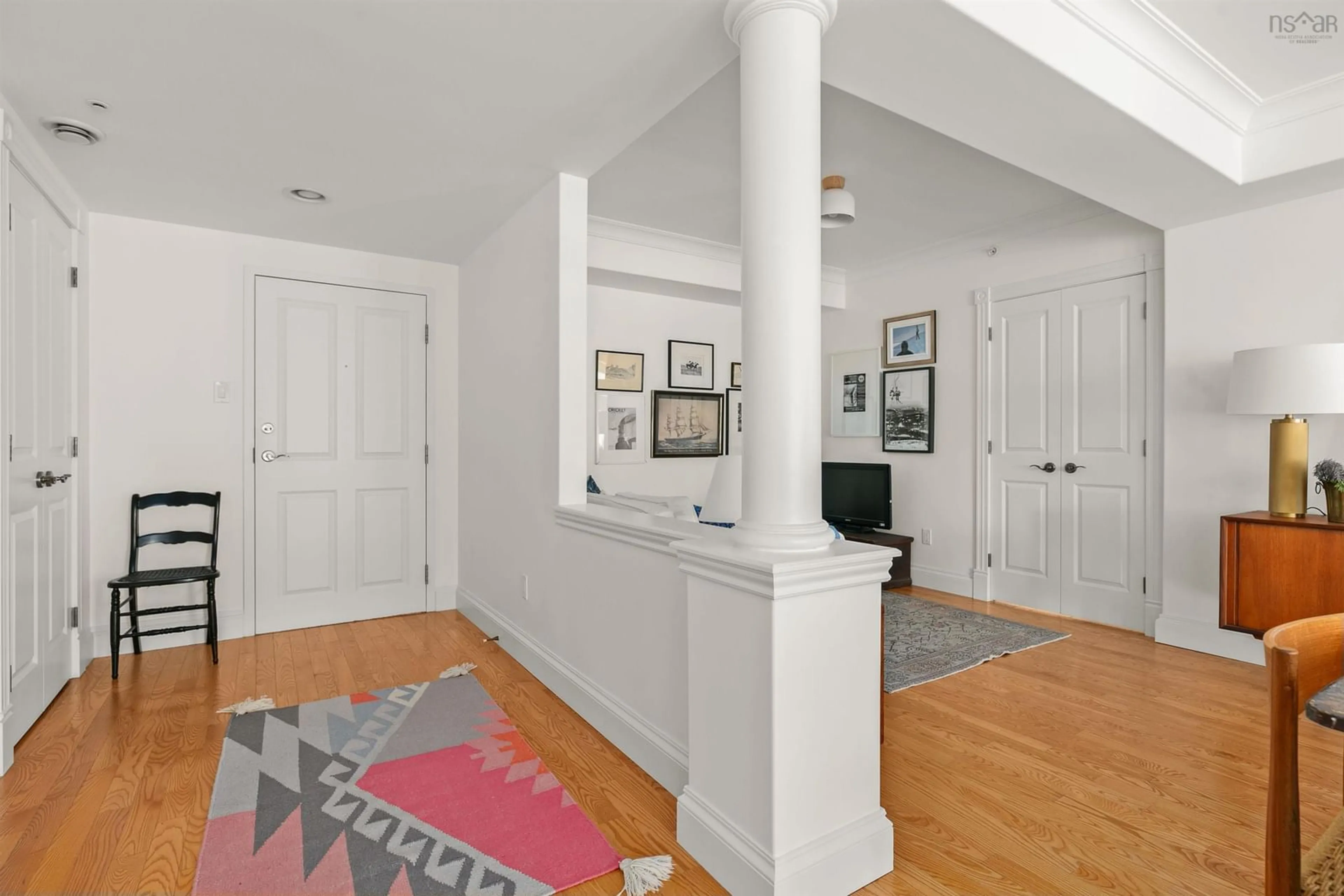 Indoor entryway for 1540 Summer St #604, Halifax Nova Scotia B3H 4R9