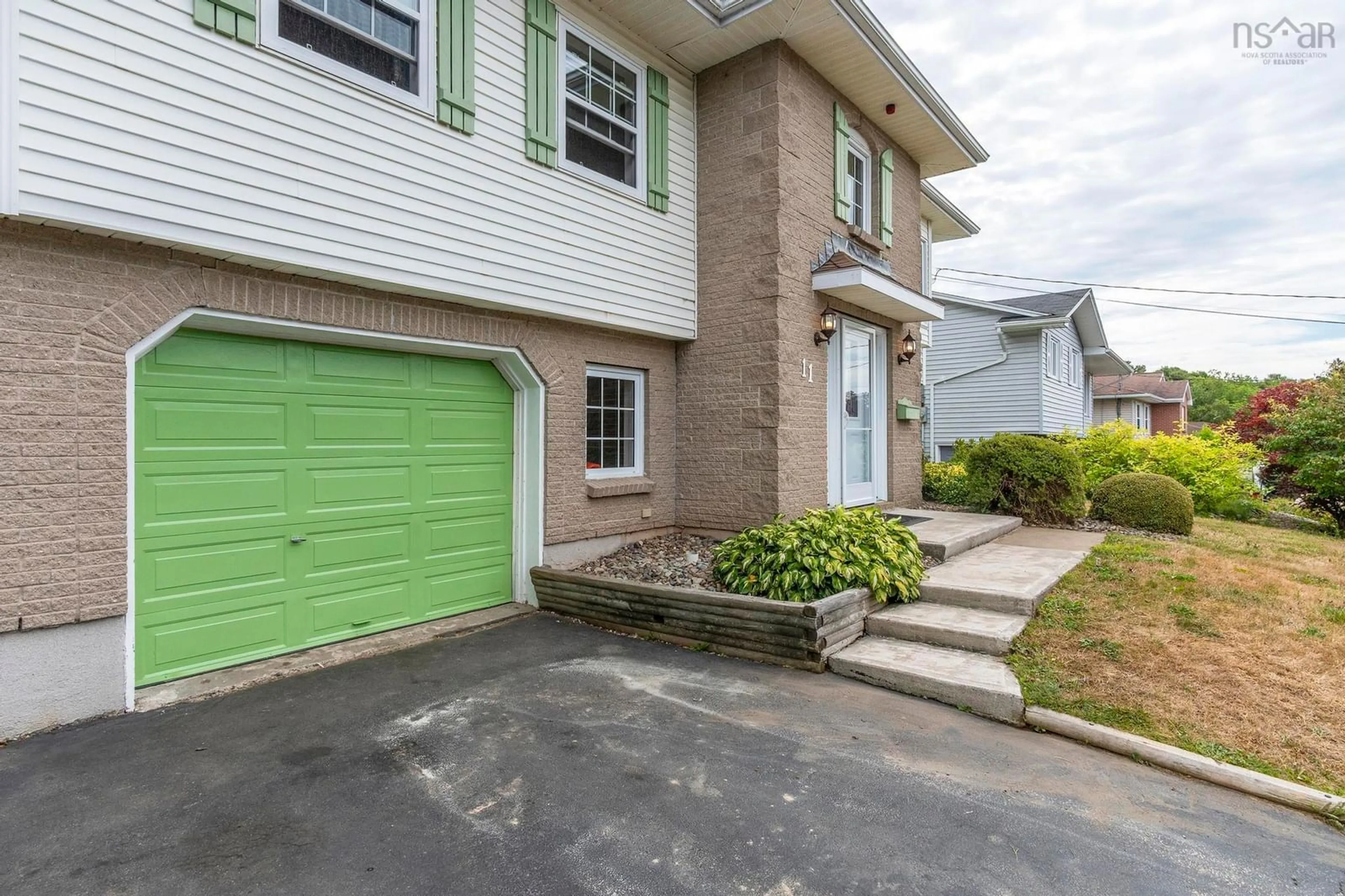 Unknown for 11 Rossi Dr, Dartmouth Nova Scotia B2X 3L5