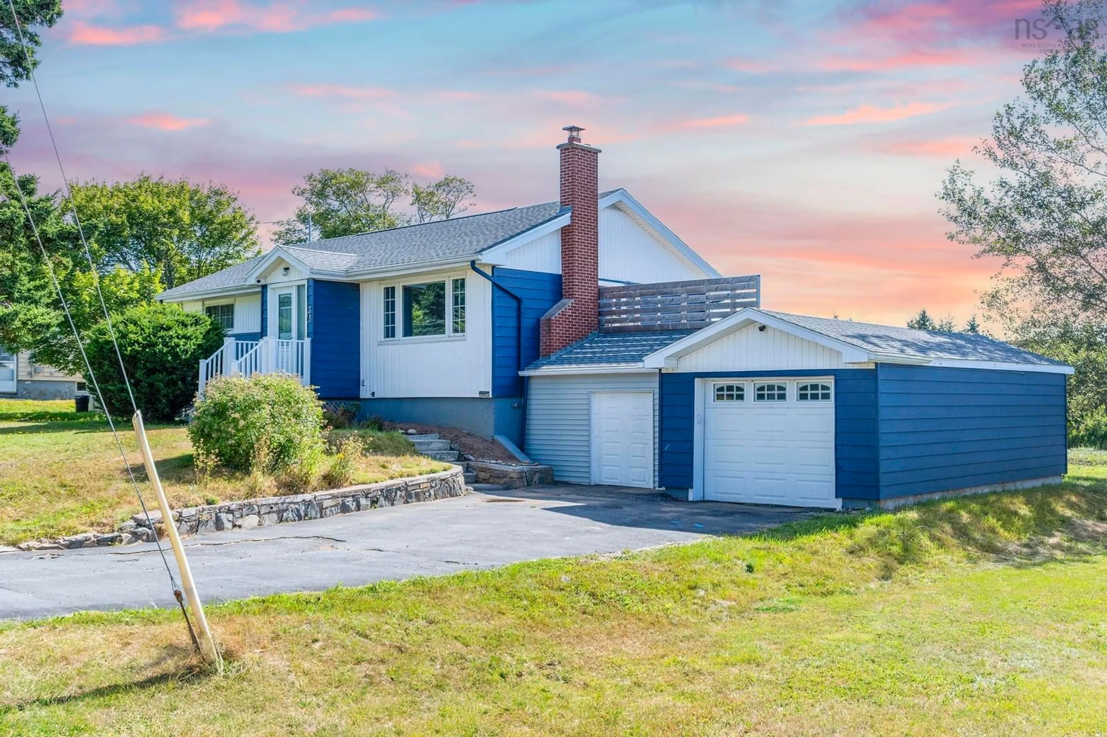A pic from outside/outdoor area/front of a property/back of a property/a pic from drone, street for 38 Oceanlea Dr, Eastern Passage Nova Scotia B3G 1E4