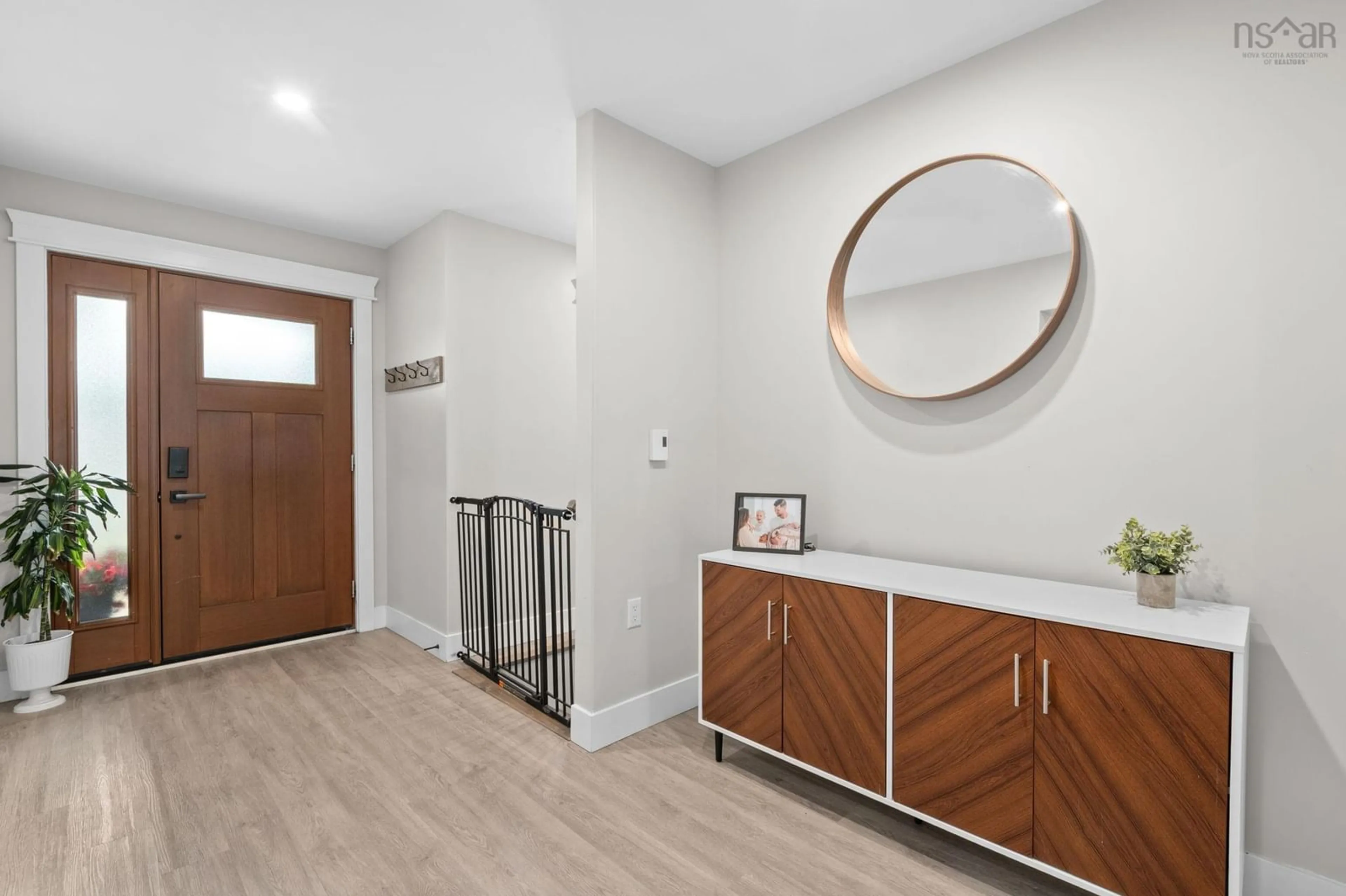 Indoor entryway for 31 Hemlock Dr, Stewiacke Nova Scotia B0N 2J0