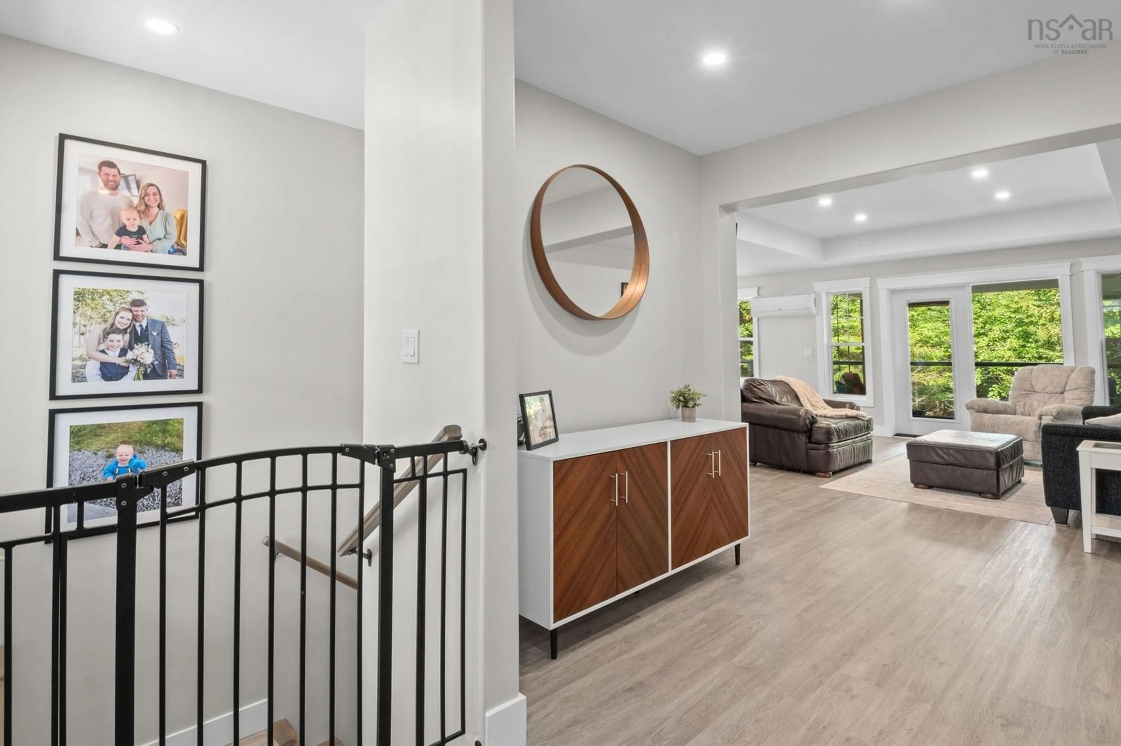 Indoor entryway for 31 Hemlock Dr, Stewiacke Nova Scotia B0N 2J0