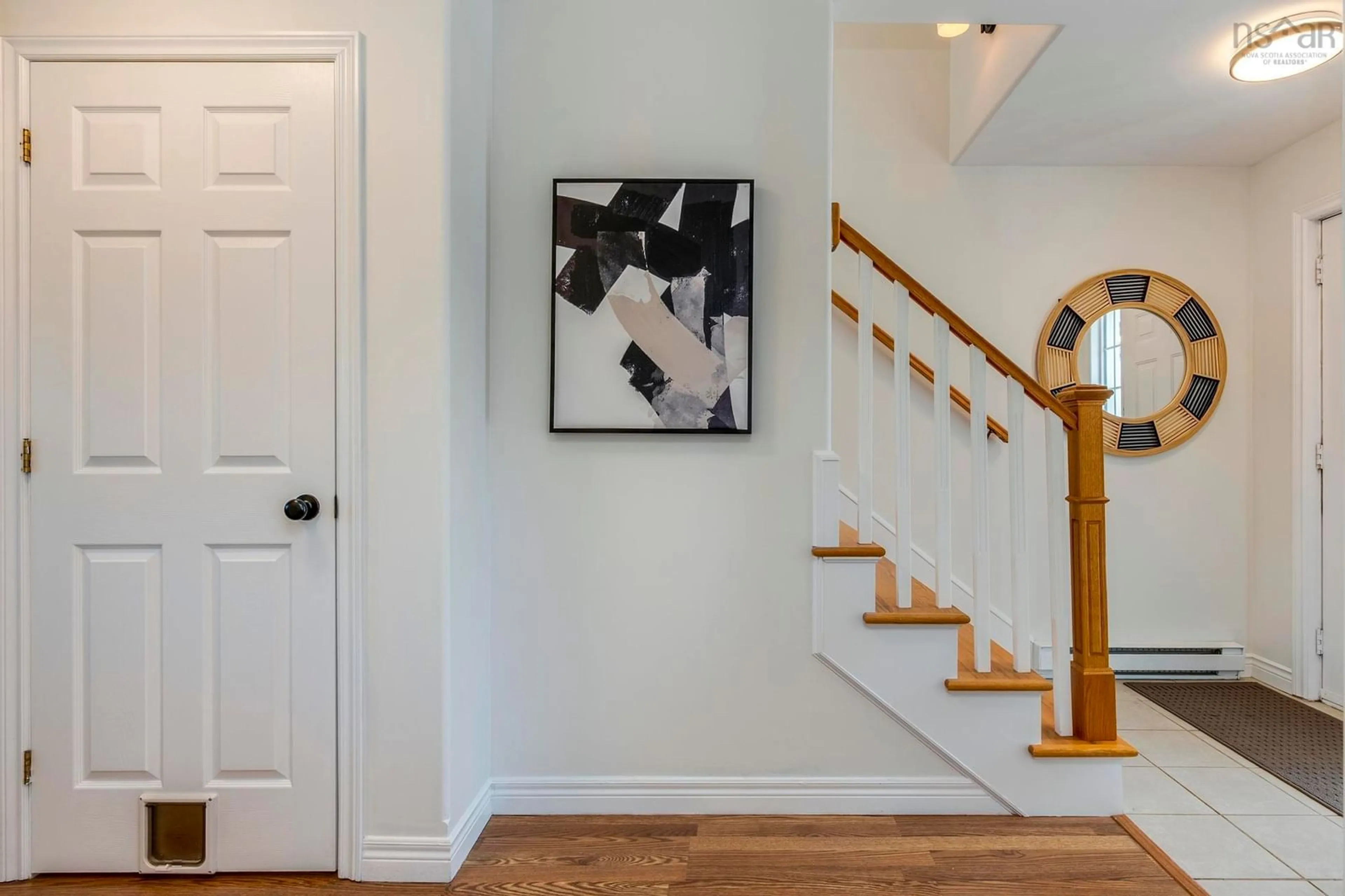 Indoor entryway for 32 Darrell Crt, Timberlea Nova Scotia B3T 1N8