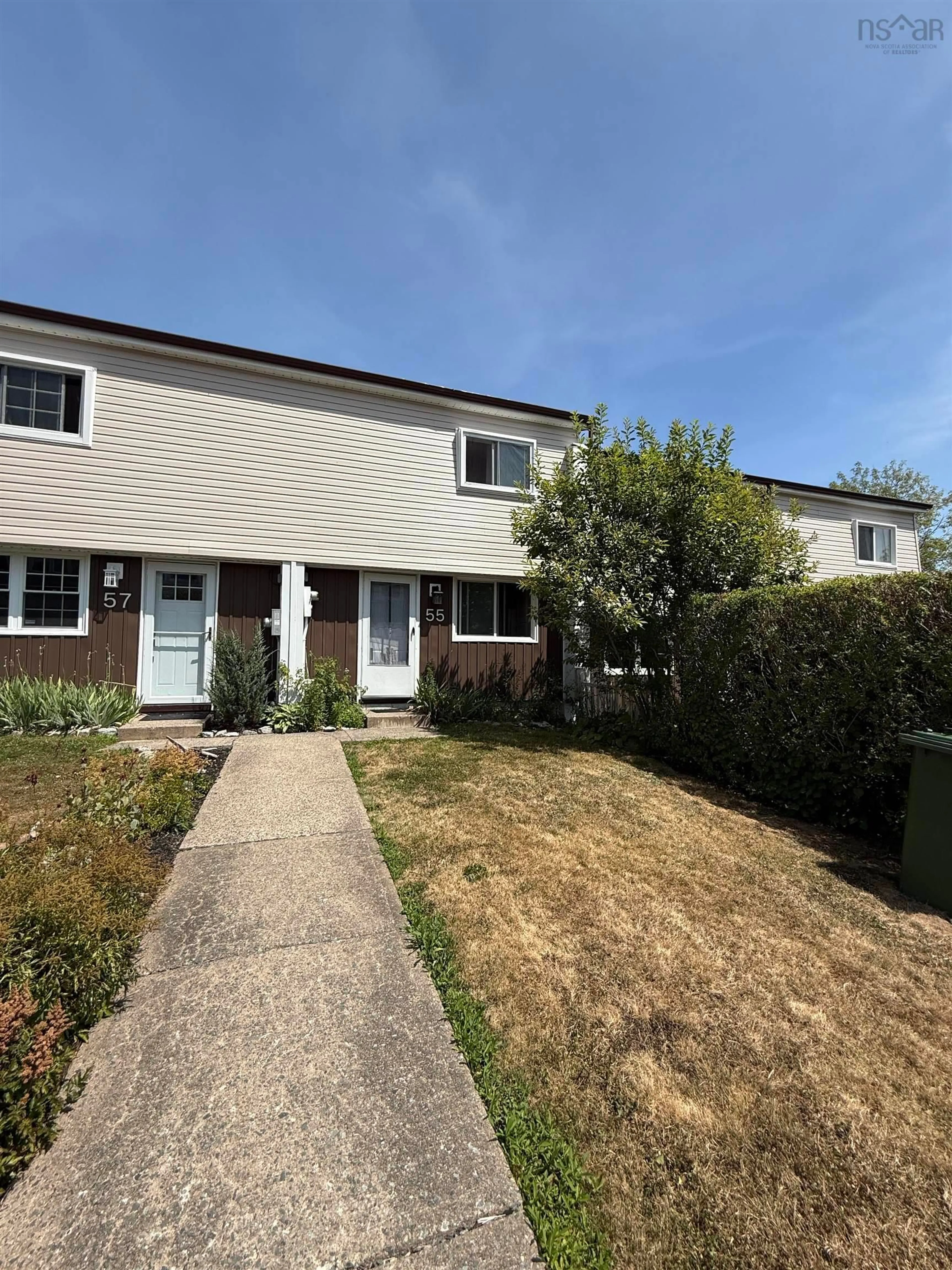 A pic from outside/outdoor area/front of a property/back of a property/a pic from drone, street for 55 Drumdonald Rd, Halifax Nova Scotia B3P 2L1
