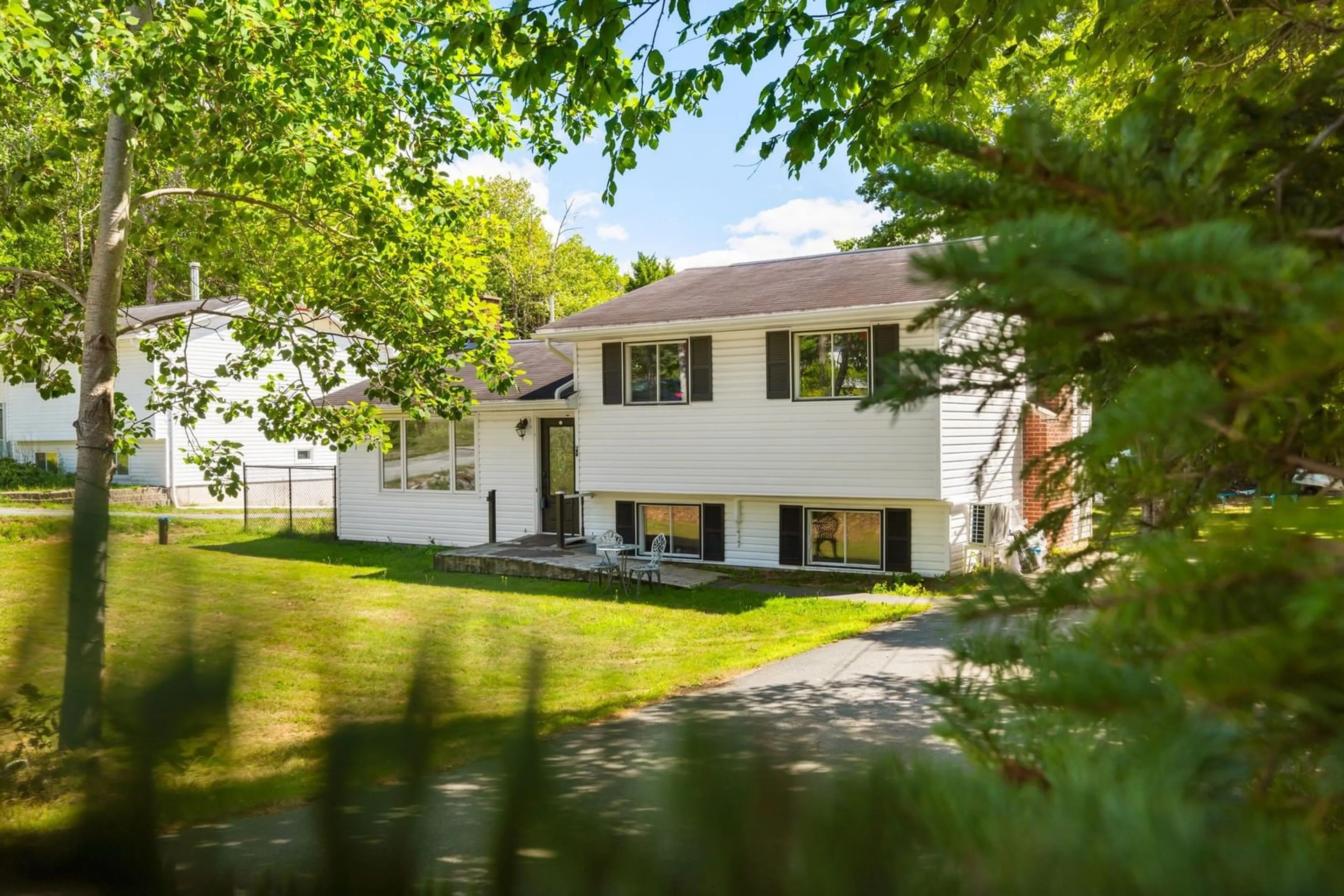 Home with vinyl exterior material, street for 7660 Highway 7, Musquodoboit Harbour Nova Scotia B0J 2L0