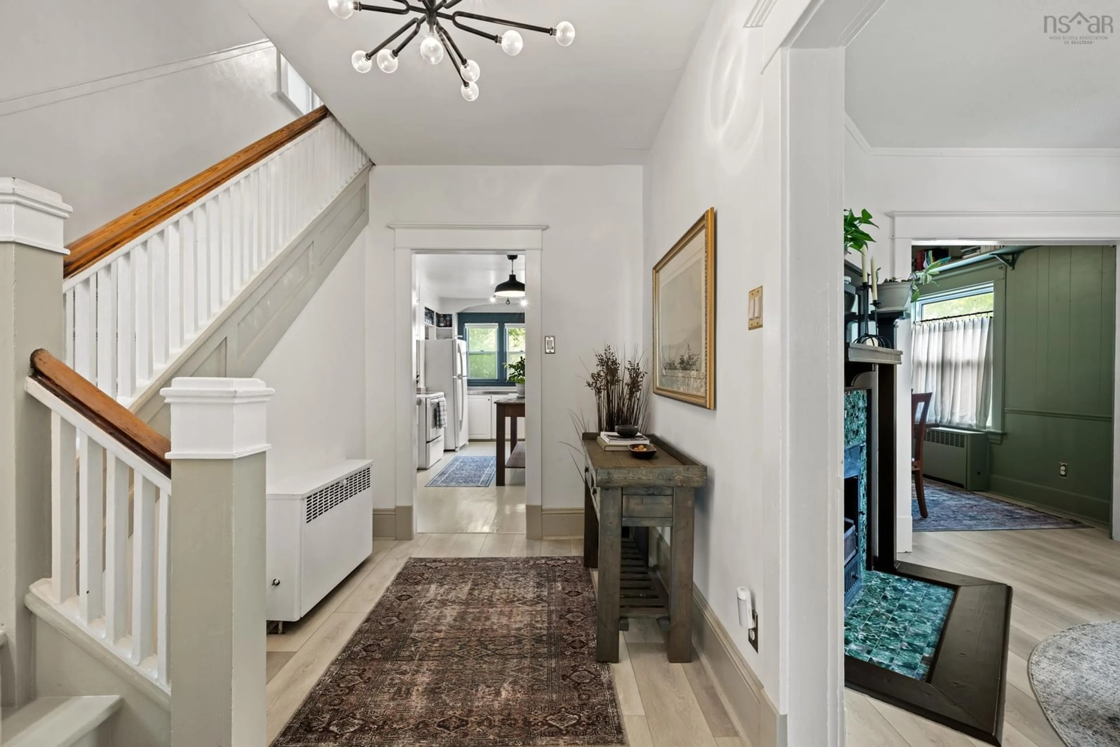 Indoor entryway for 94 Windmill Rd, Dartmouth Nova Scotia B3A 1C7