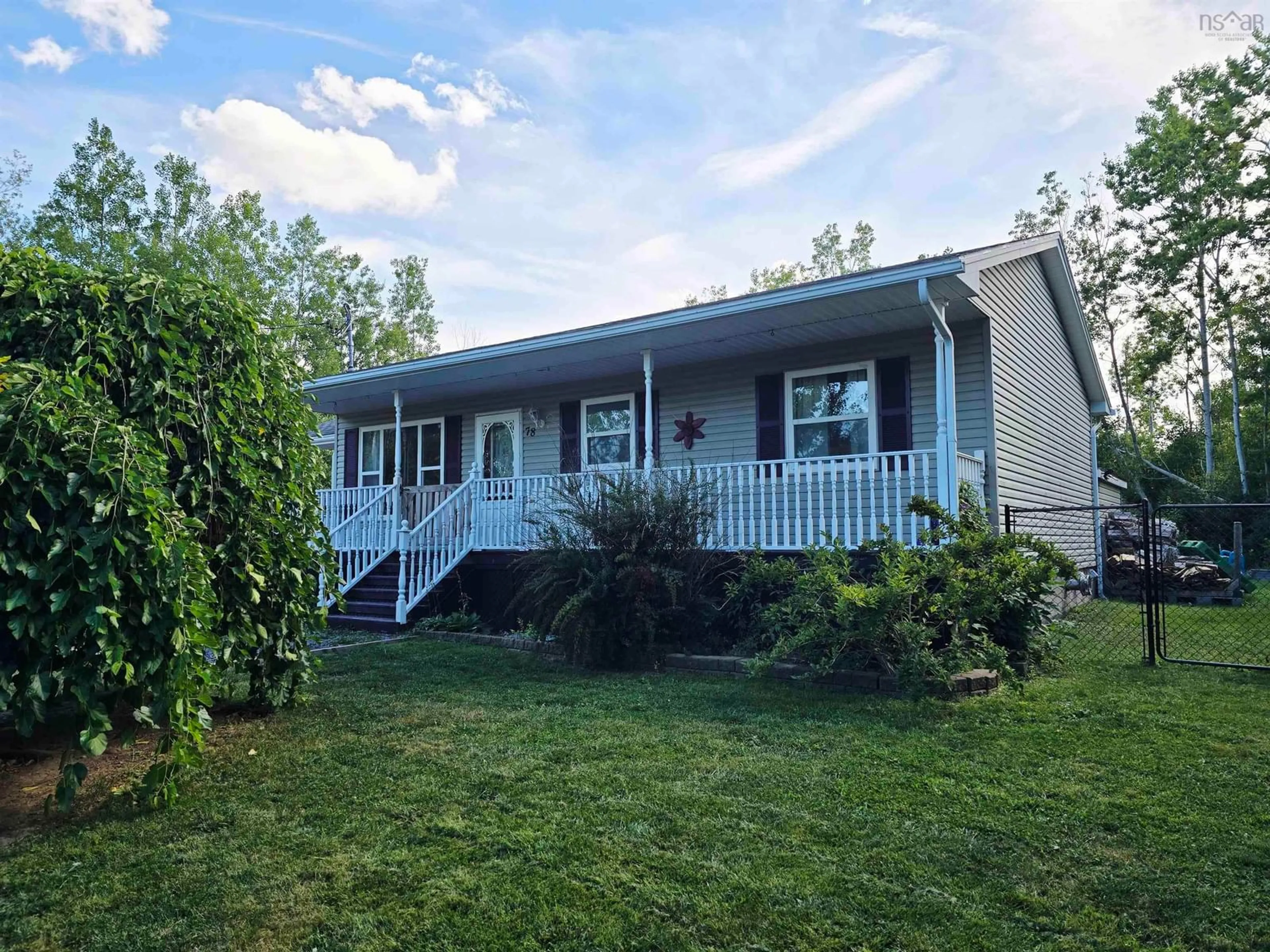 Home with vinyl exterior material, unknown for 78 Princess Ave, Trenton Nova Scotia B0K 1X0