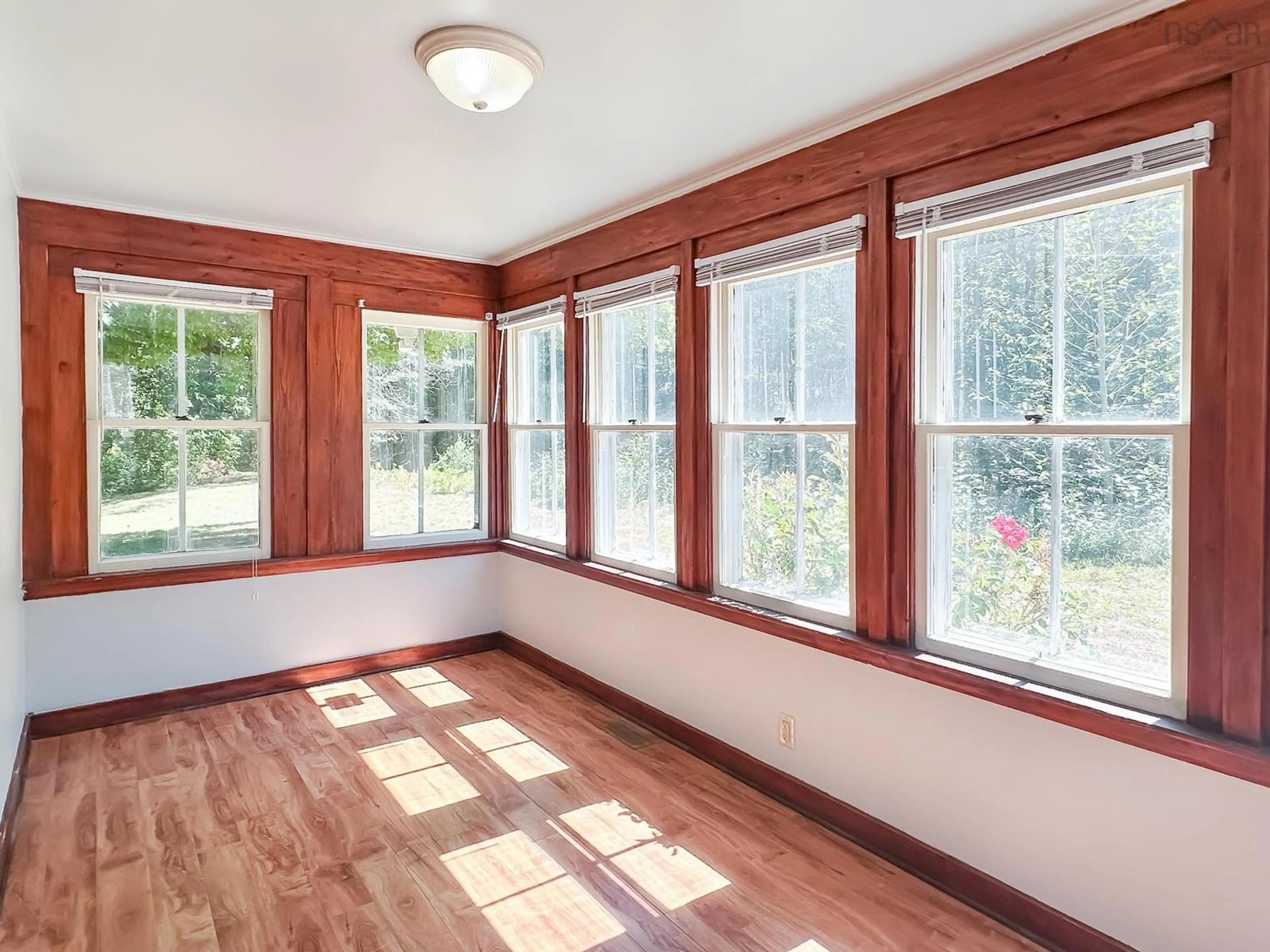 A pic of a room for 910 West Main St, Kentville Nova Scotia B4N 3V7