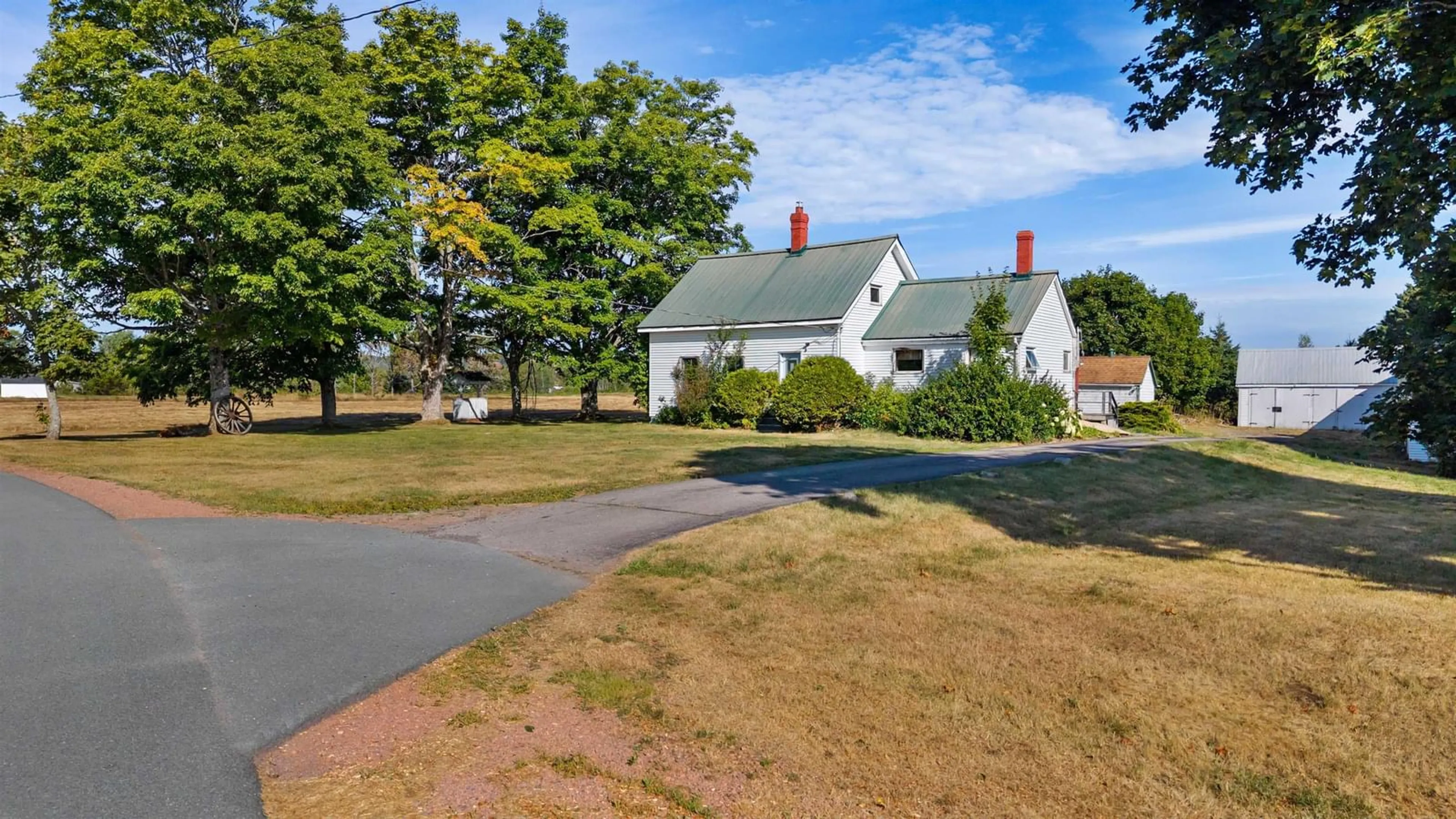 A pic from outside/outdoor area/front of a property/back of a property/a pic from drone, street for 248 Mill St, Parrsboro Nova Scotia B0M 1S0