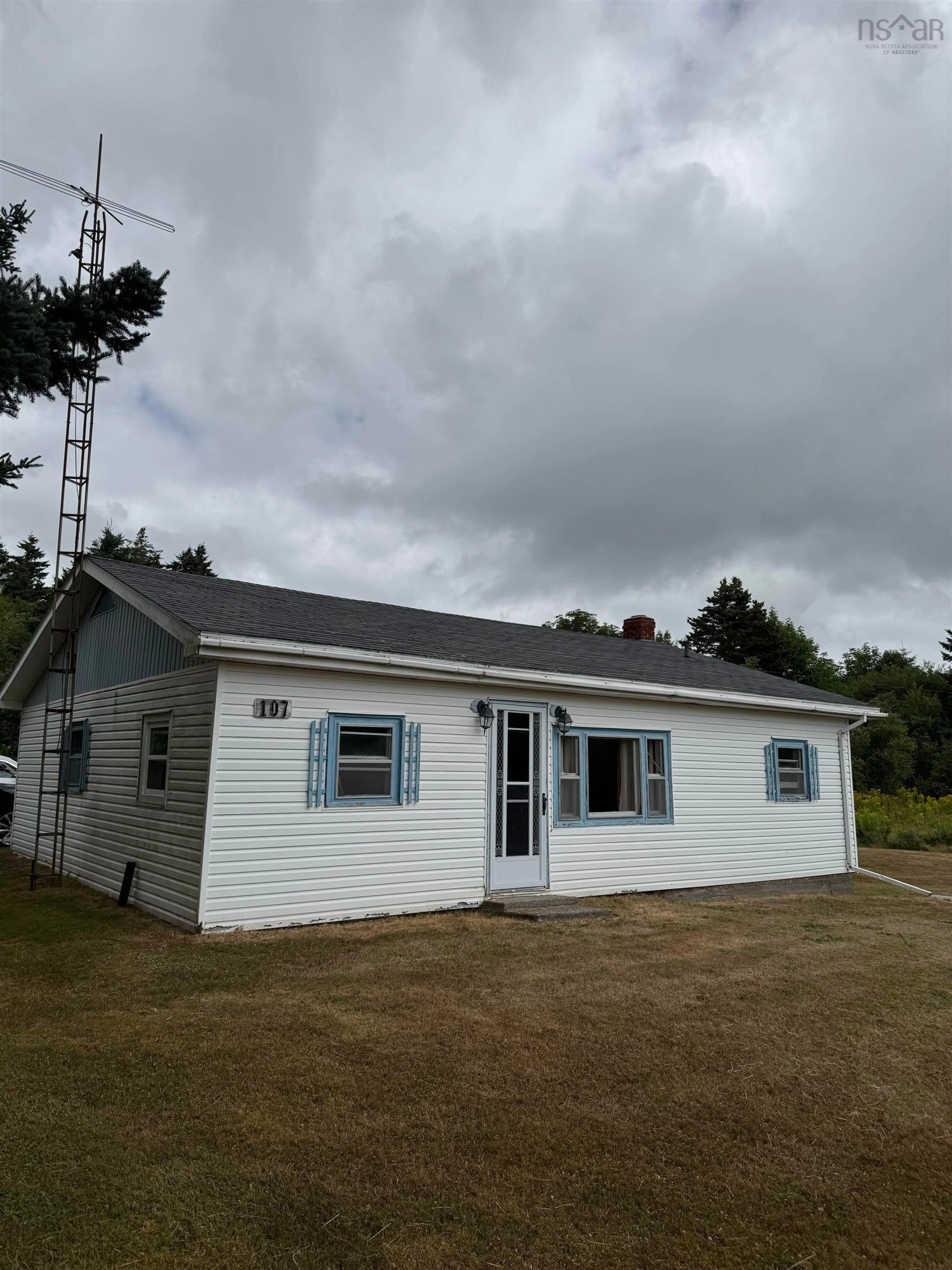 A pic from outside/outdoor area/front of a property/back of a property/a pic from drone, building for 107 Prince St, Guysborough Nova Scotia B0H 1N0
