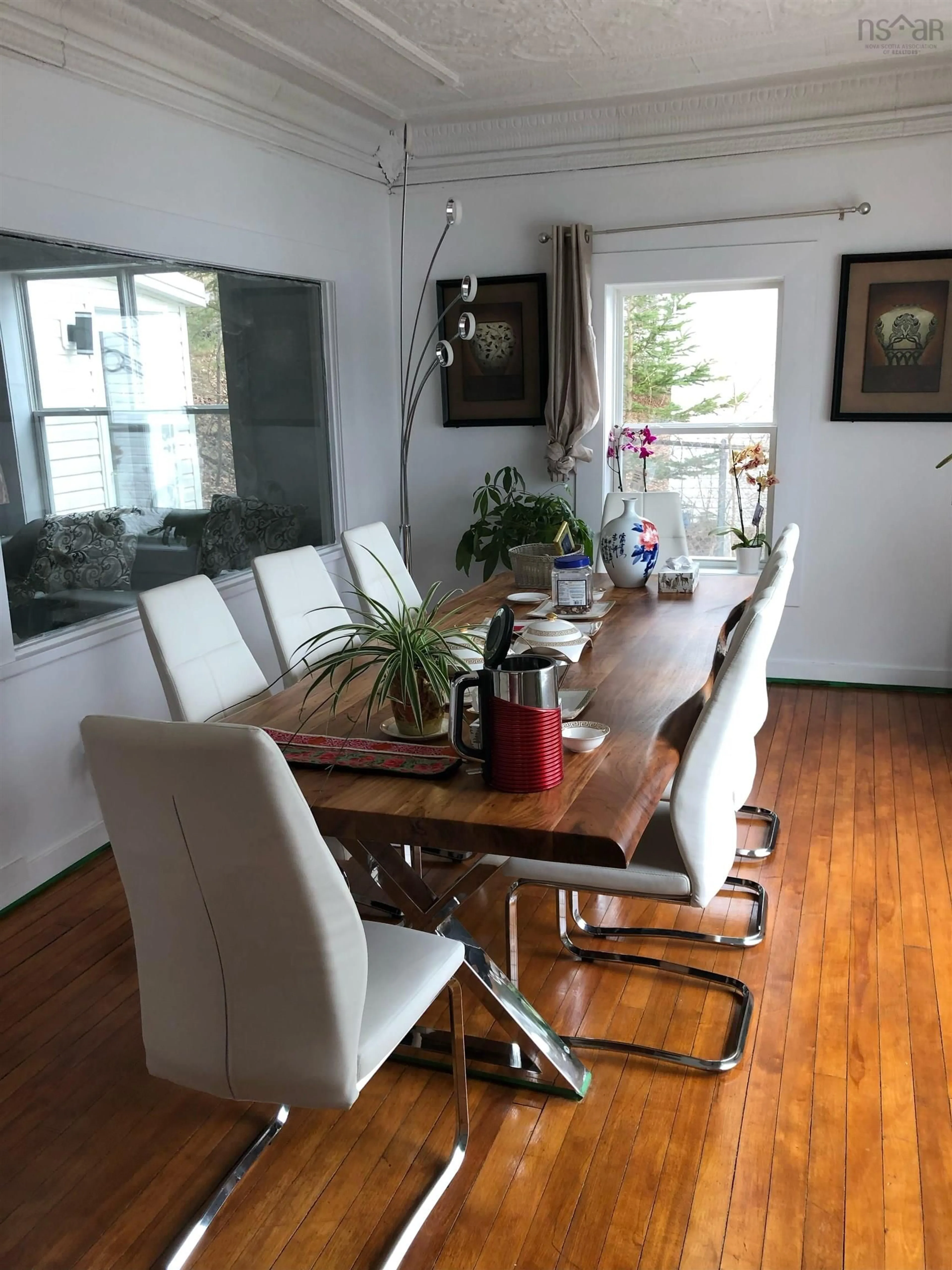 Dining room, wood/laminate floor for 9 Milton Dr, Halifax Nova Scotia B3P 1A1