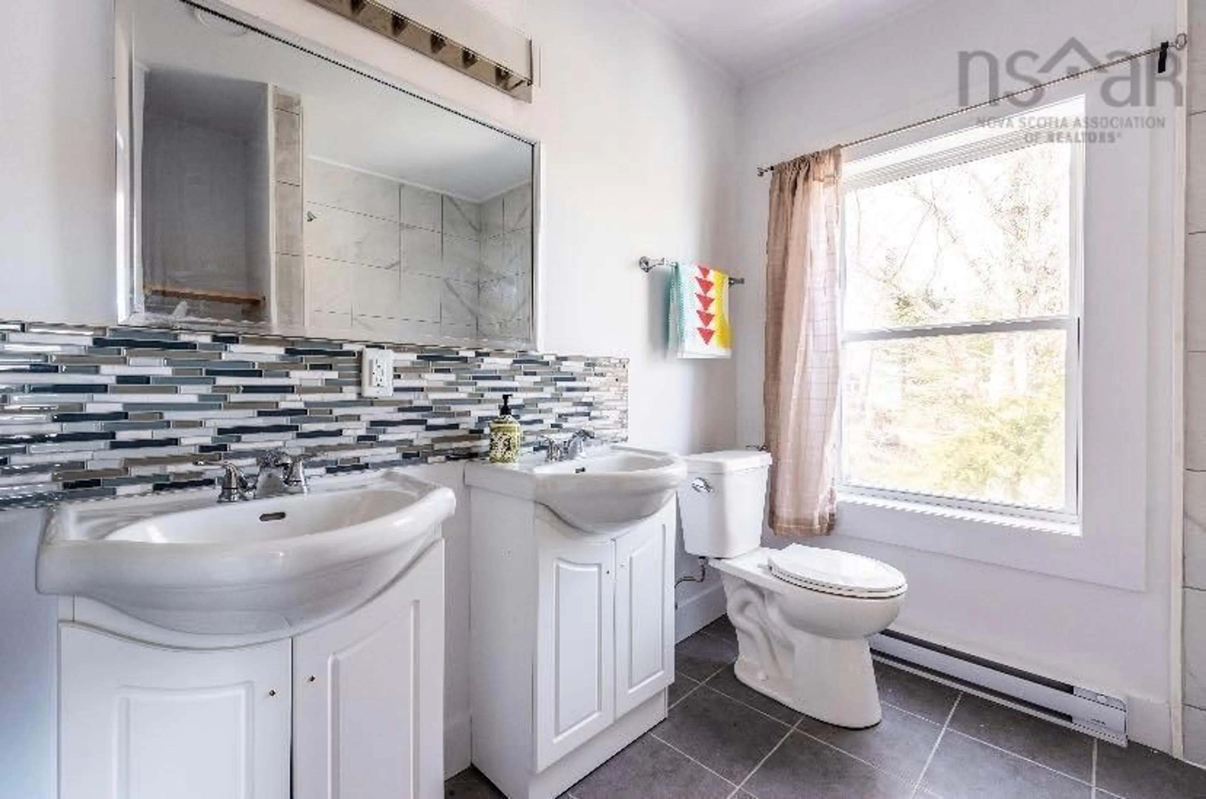 Standard bathroom, ceramic/tile floor for 9 Milton Dr, Halifax Nova Scotia B3P 1A1