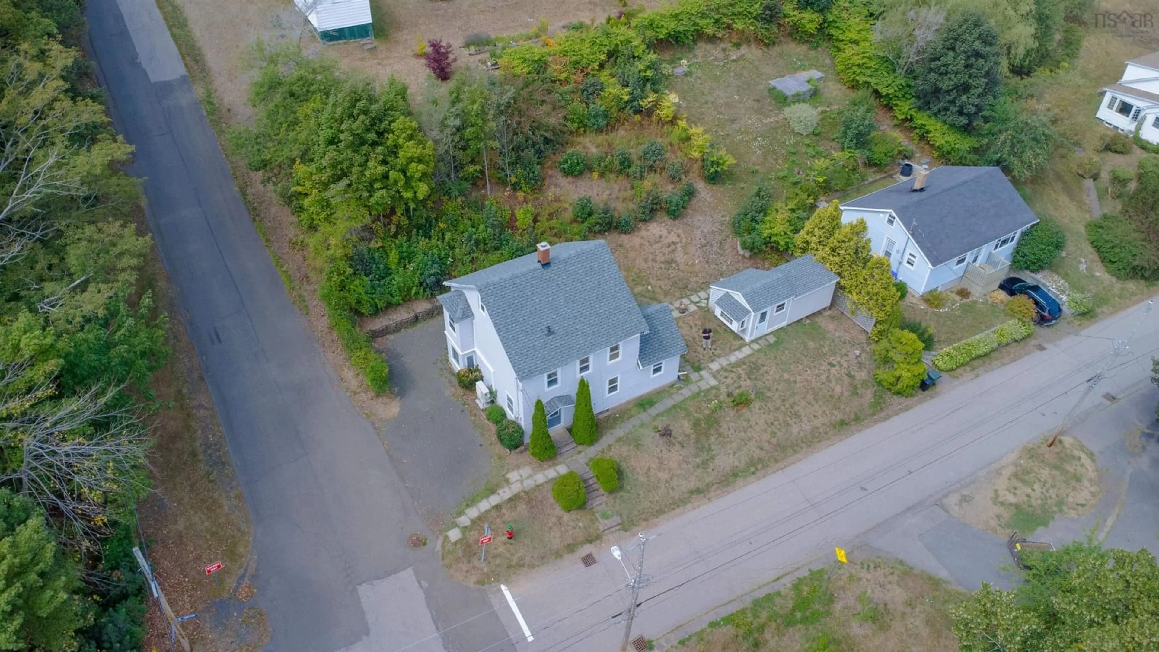 A pic from outside/outdoor area/front of a property/back of a property/a pic from drone, street for 175 Second Ave, Digby Nova Scotia B0V 1A0