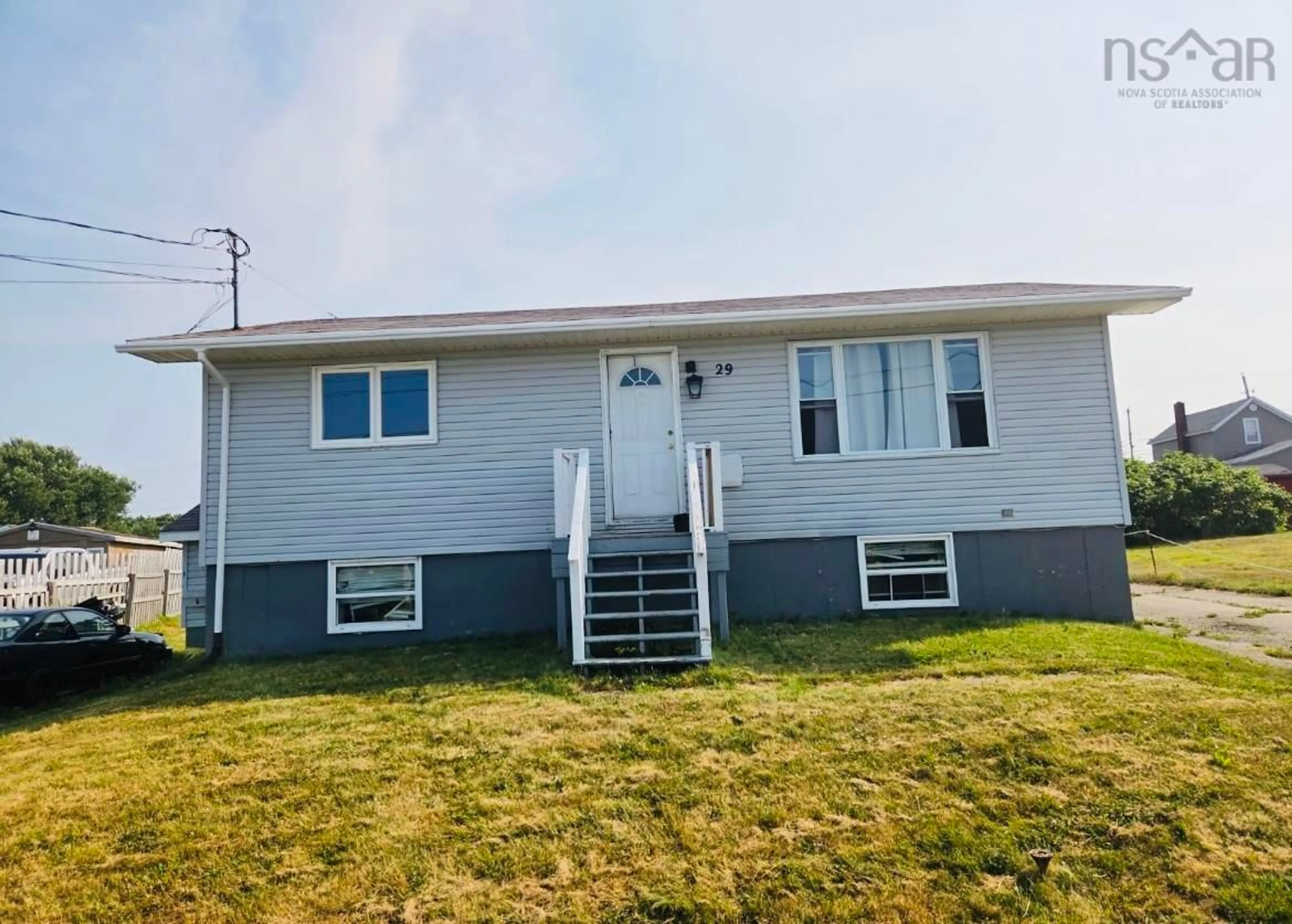 Home with vinyl exterior material, building for 29 Roost St, Glace Bay Nova Scotia B1A 5K1