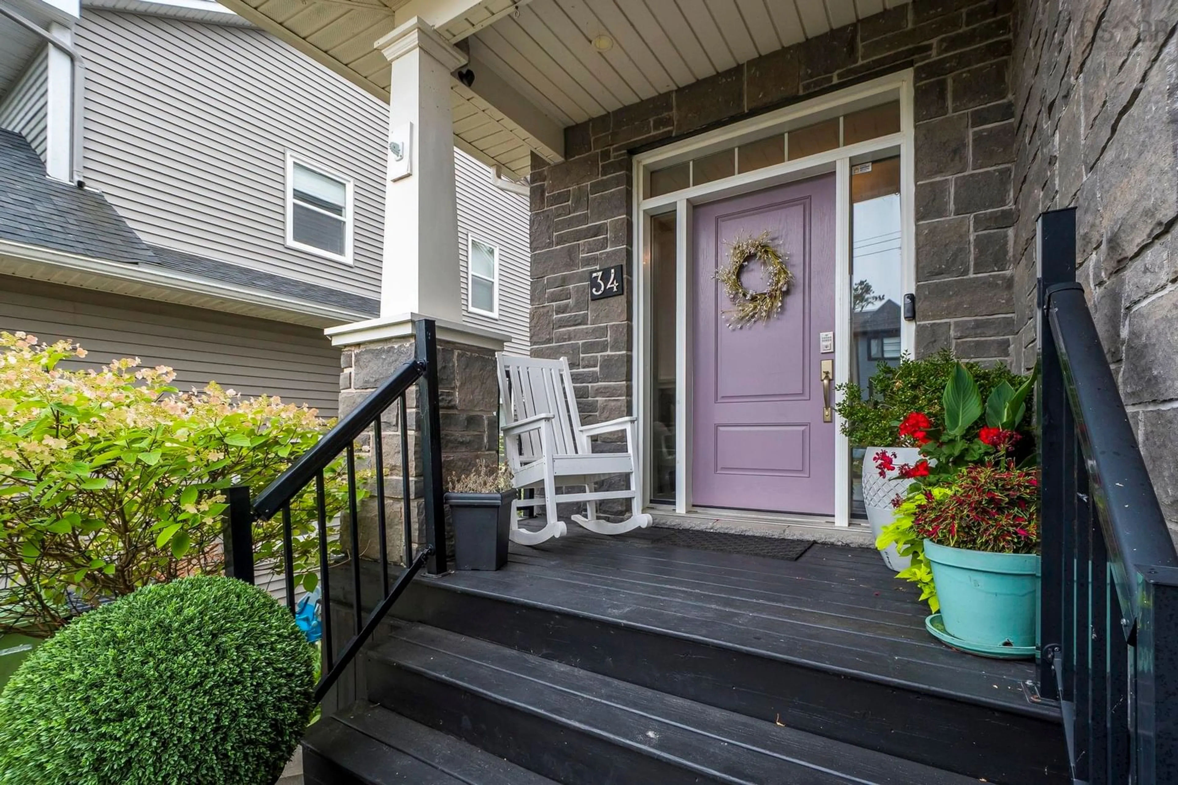 Indoor entryway for 34 Evandale Lane, Bedford Nova Scotia B4B 0T2