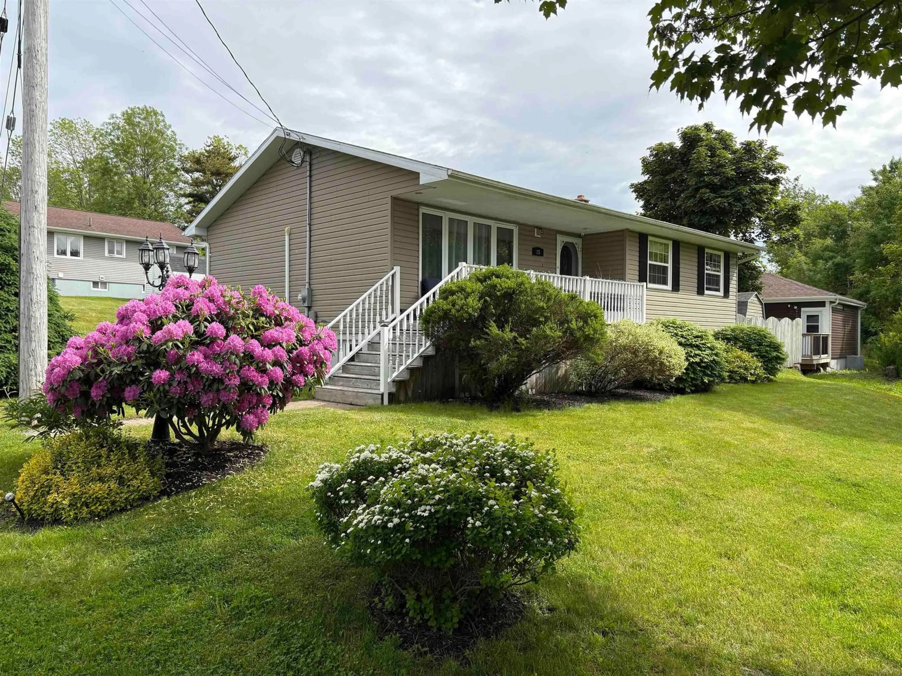 Home with vinyl exterior material, street for 25 Mahars Crt, Sydney Nova Scotia B1S 2B7