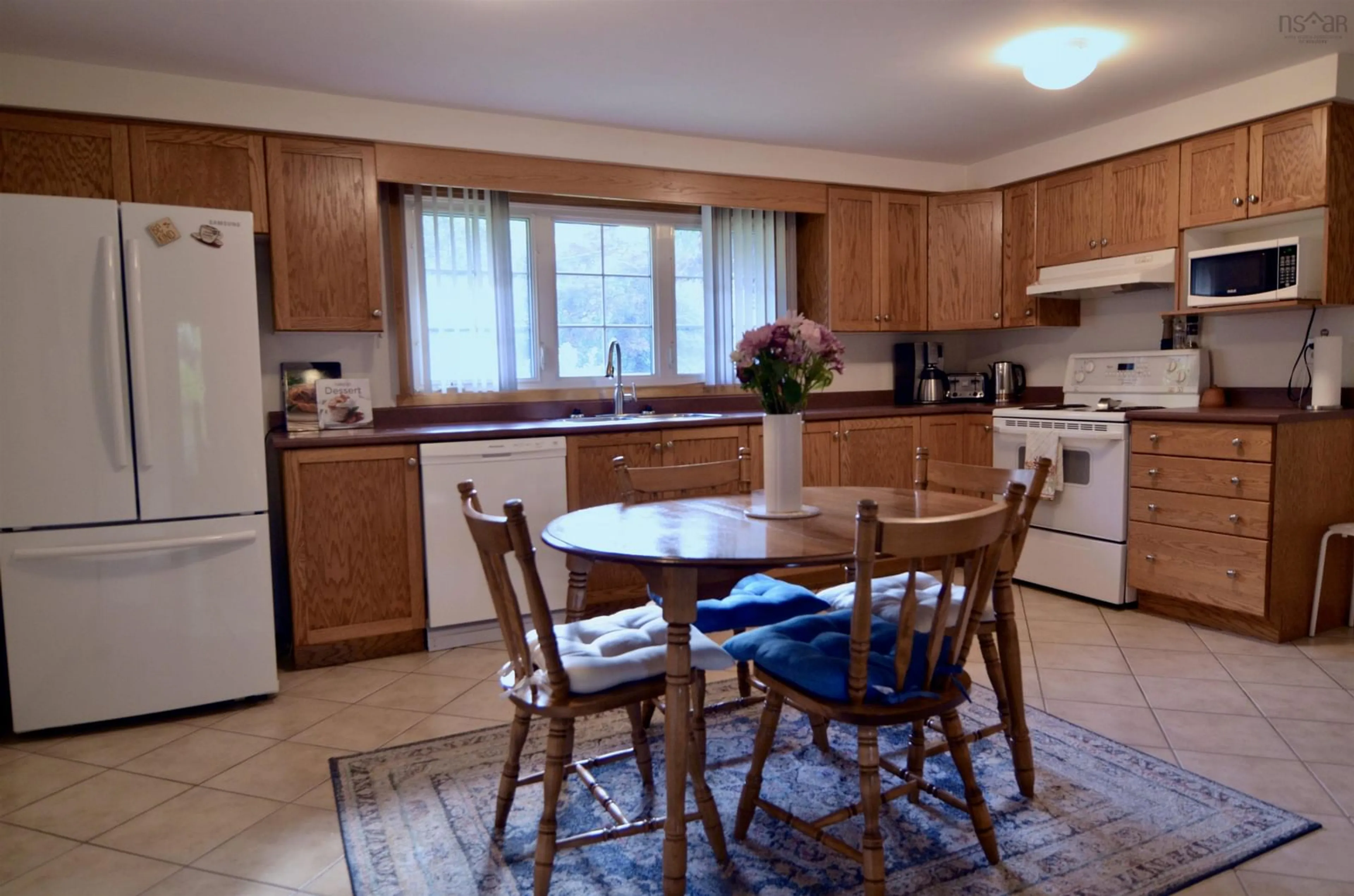 Standard kitchen, unknown for 32 Tremont St, Dartmouth Nova Scotia B2Y 1X2