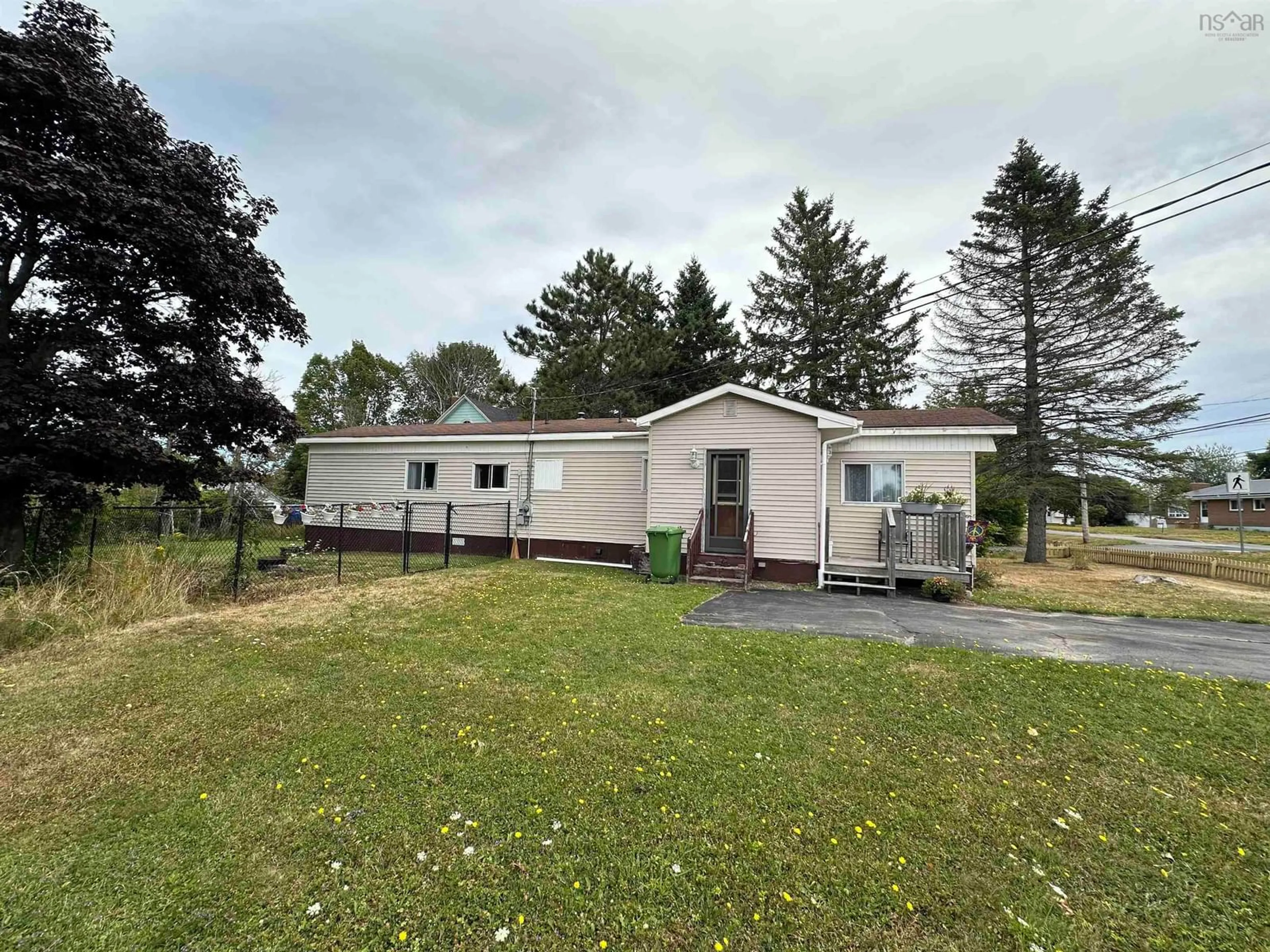 A pic from outside/outdoor area/front of a property/back of a property/a pic from drone, water/lake/river/ocean view for 2010 Church St, Westville Nova Scotia B0K 2A0