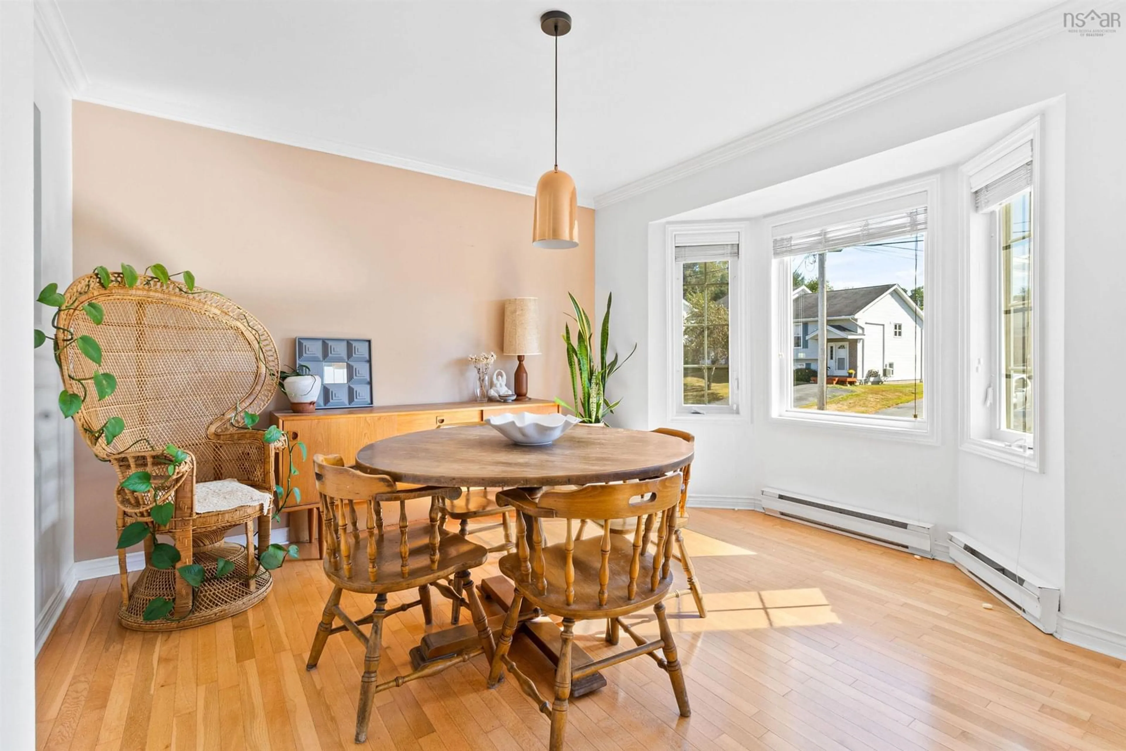 Dining room, wood/laminate floor for 61 Taleen Dr, Lower Sackville Nova Scotia B4C 4A5