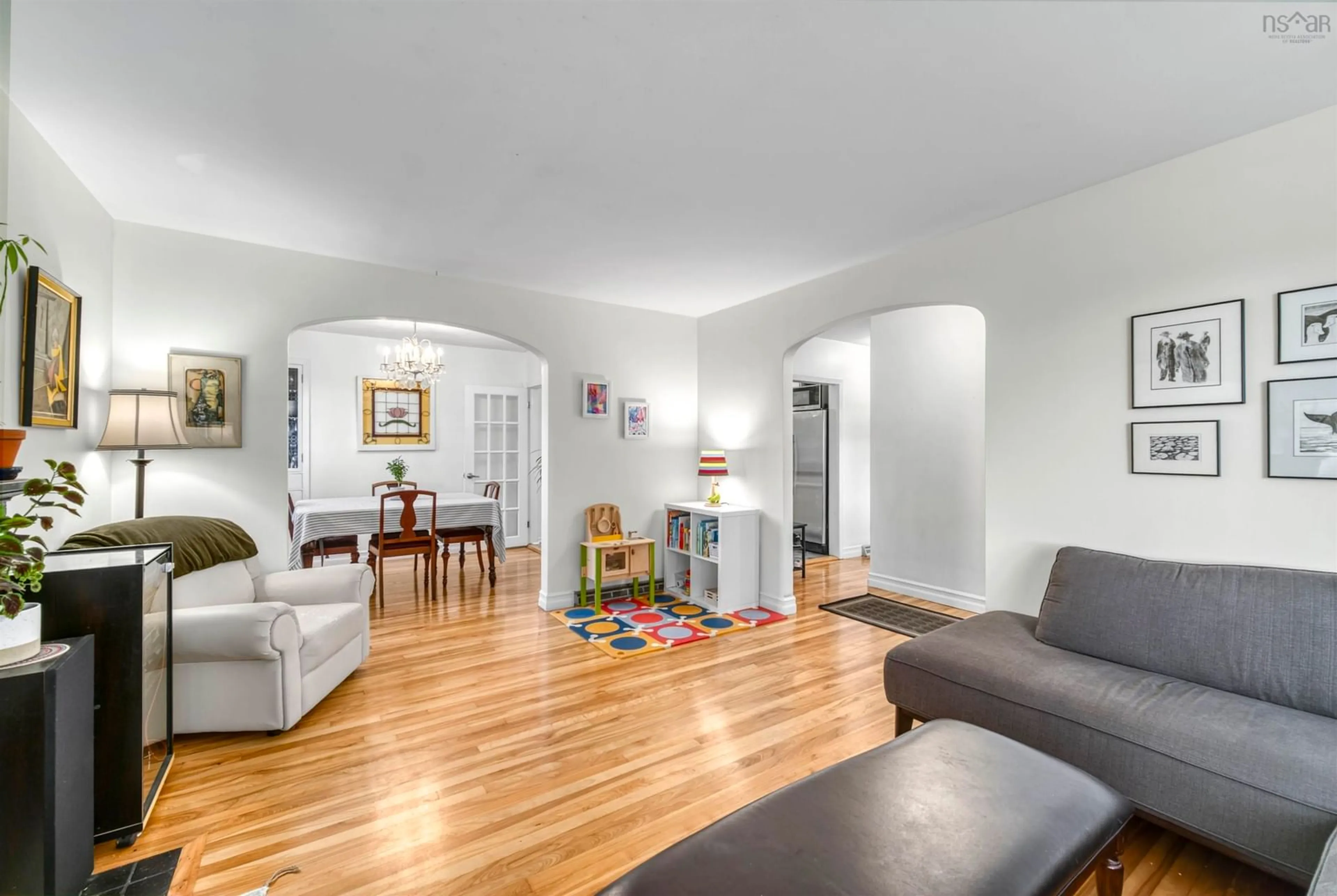 Living room with furniture, unknown for 152 Rosedale Ave, Halifax Nova Scotia B3N 2J8