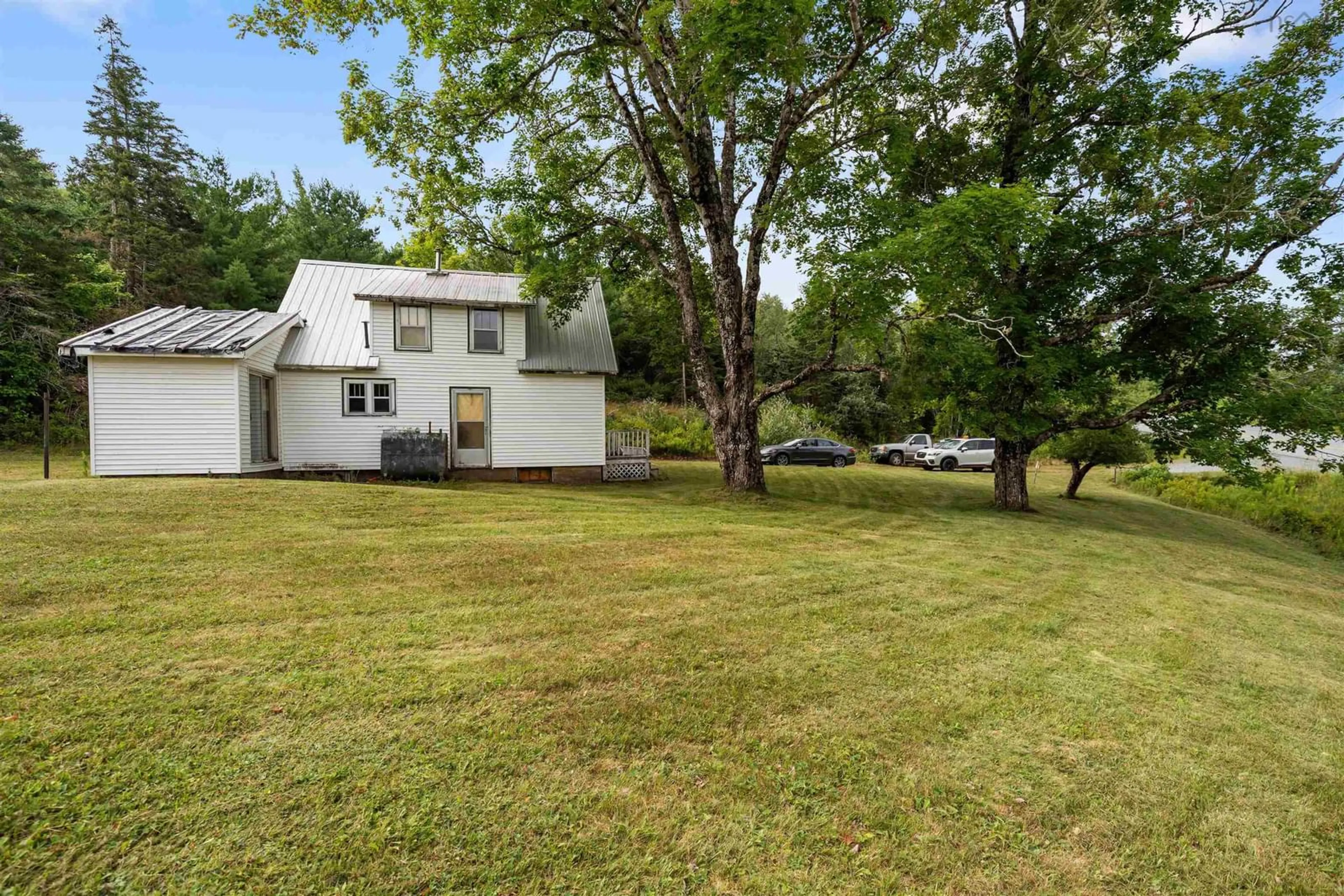 A pic from outside/outdoor area/front of a property/back of a property/a pic from drone, unknown for 8860 Moose River Rd, Lindsay Lake Nova Scotia B0N 1X0