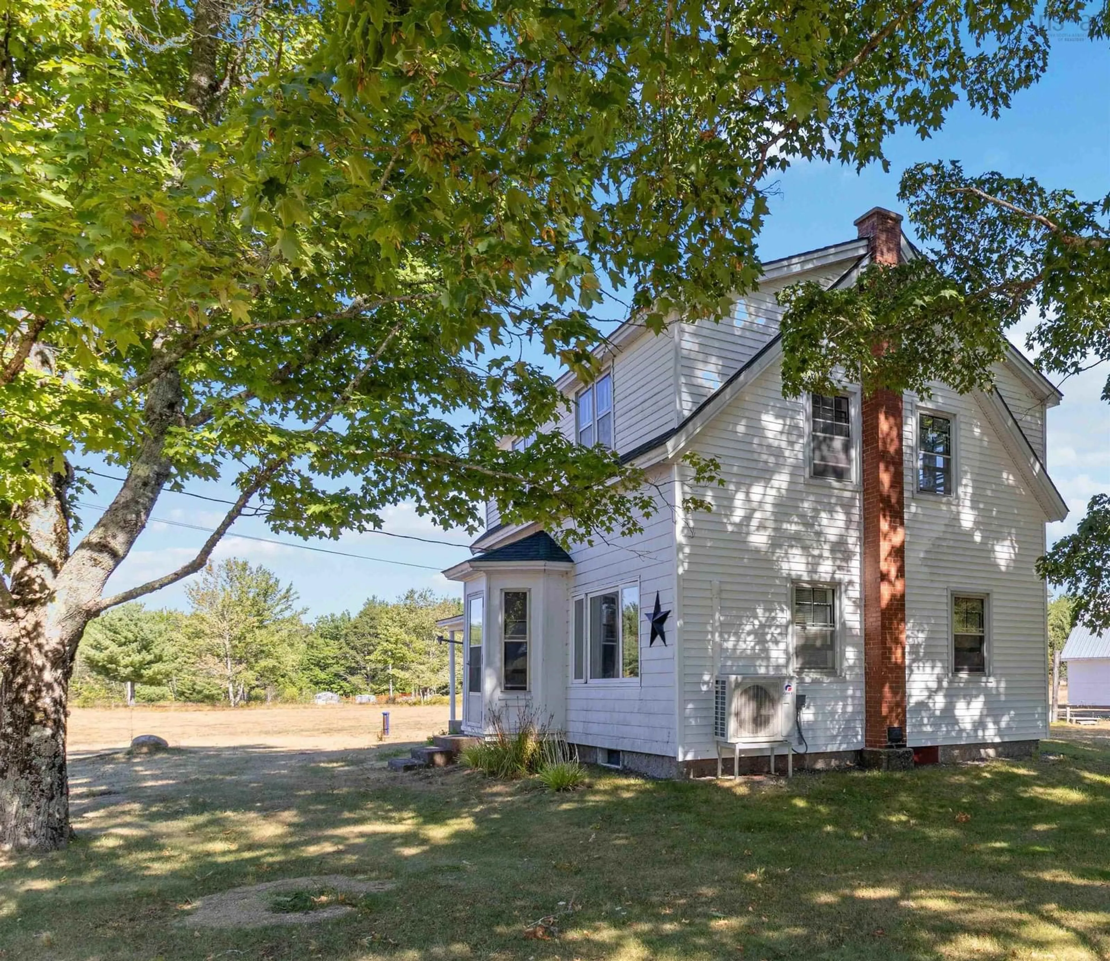 A pic from outside/outdoor area/front of a property/back of a property/a pic from drone, unknown for 25 Mckeen Rd, Pinehurst Nova Scotia B0R 1E0