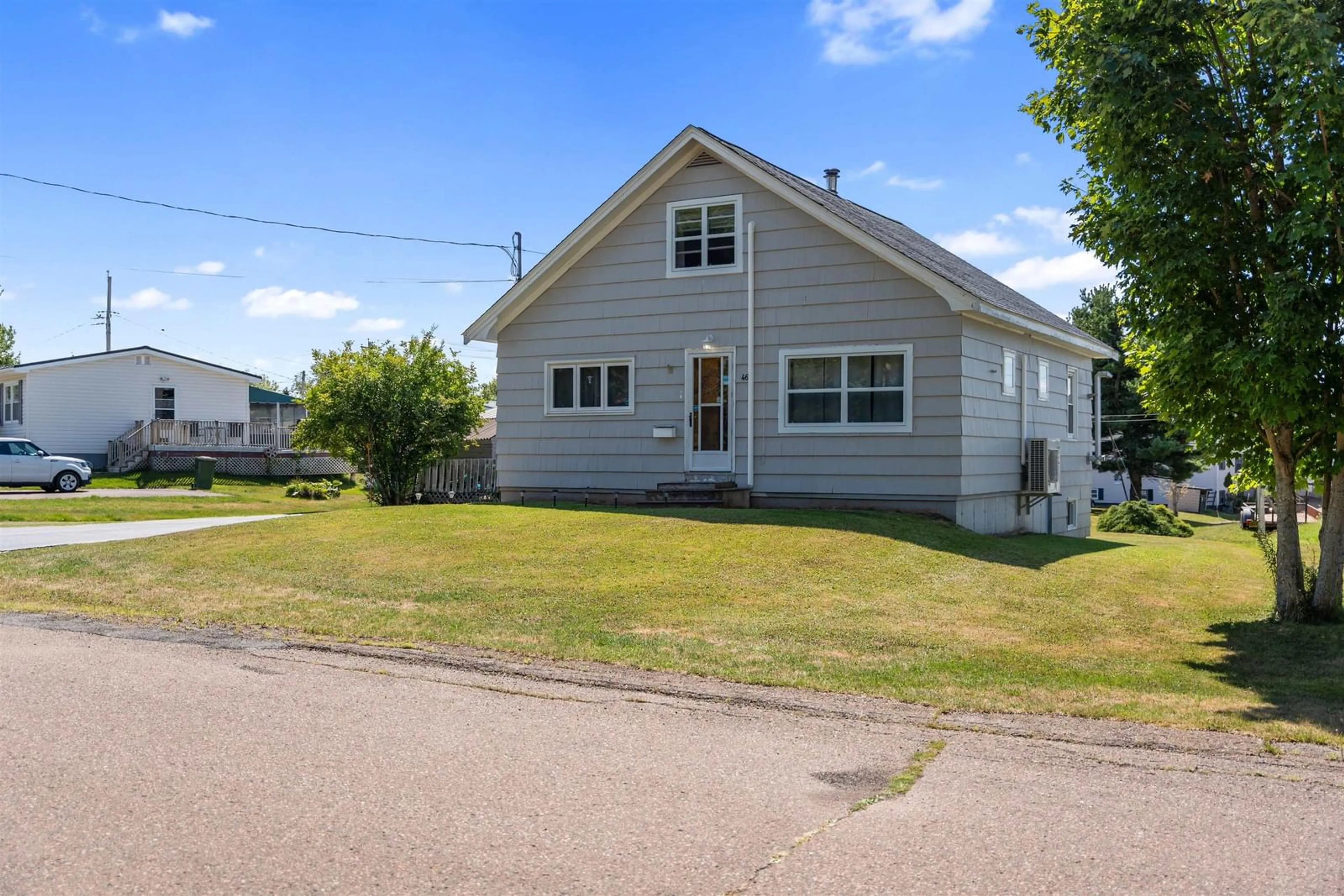 Unknown for 46 Lockhart Ave, Truro Nova Scotia B2N 5P7