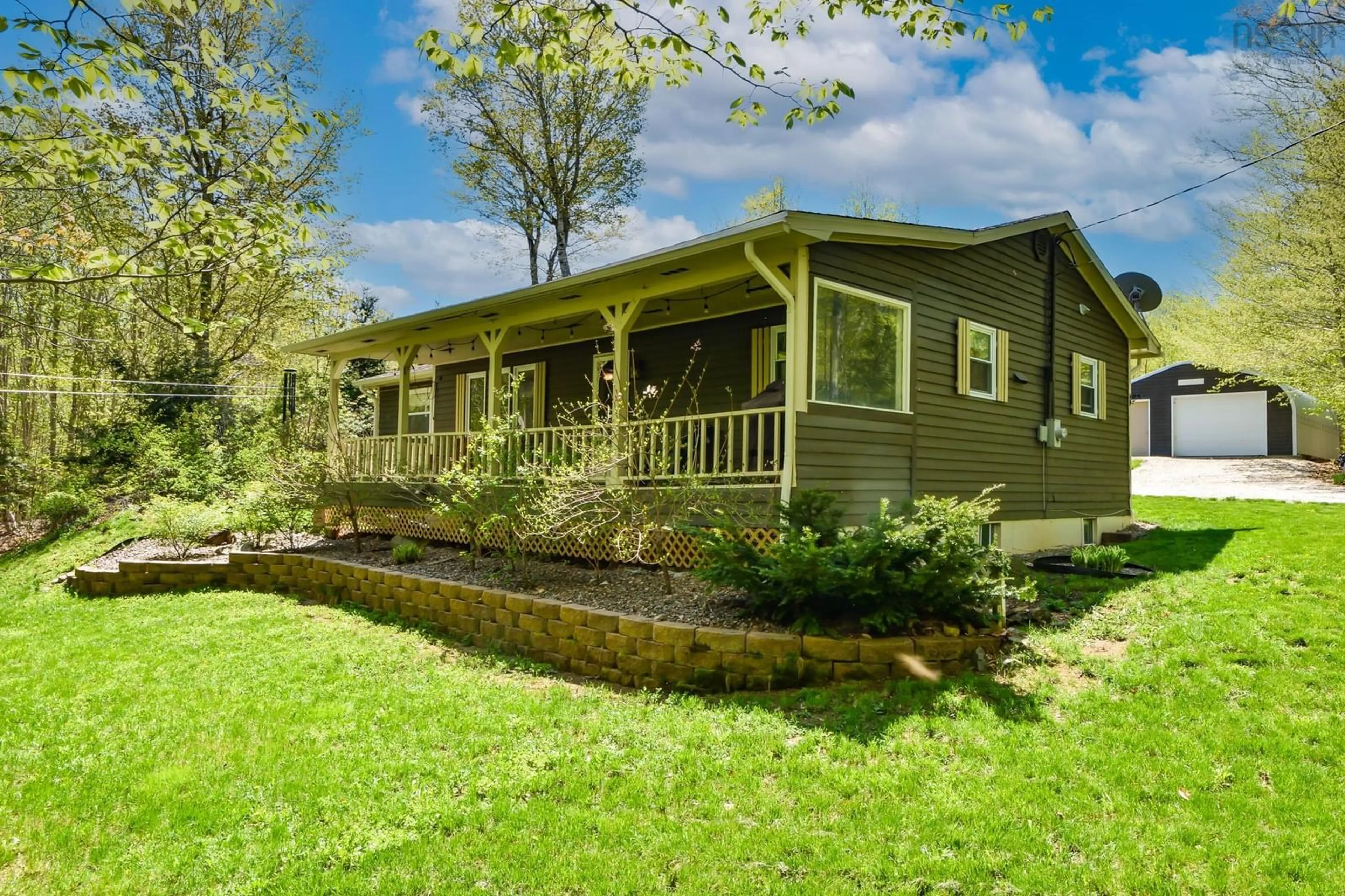 Home with vinyl exterior material, water/lake/river/ocean view for 642 High Landing Rd, Parkdale Nova Scotia B0R 1A0