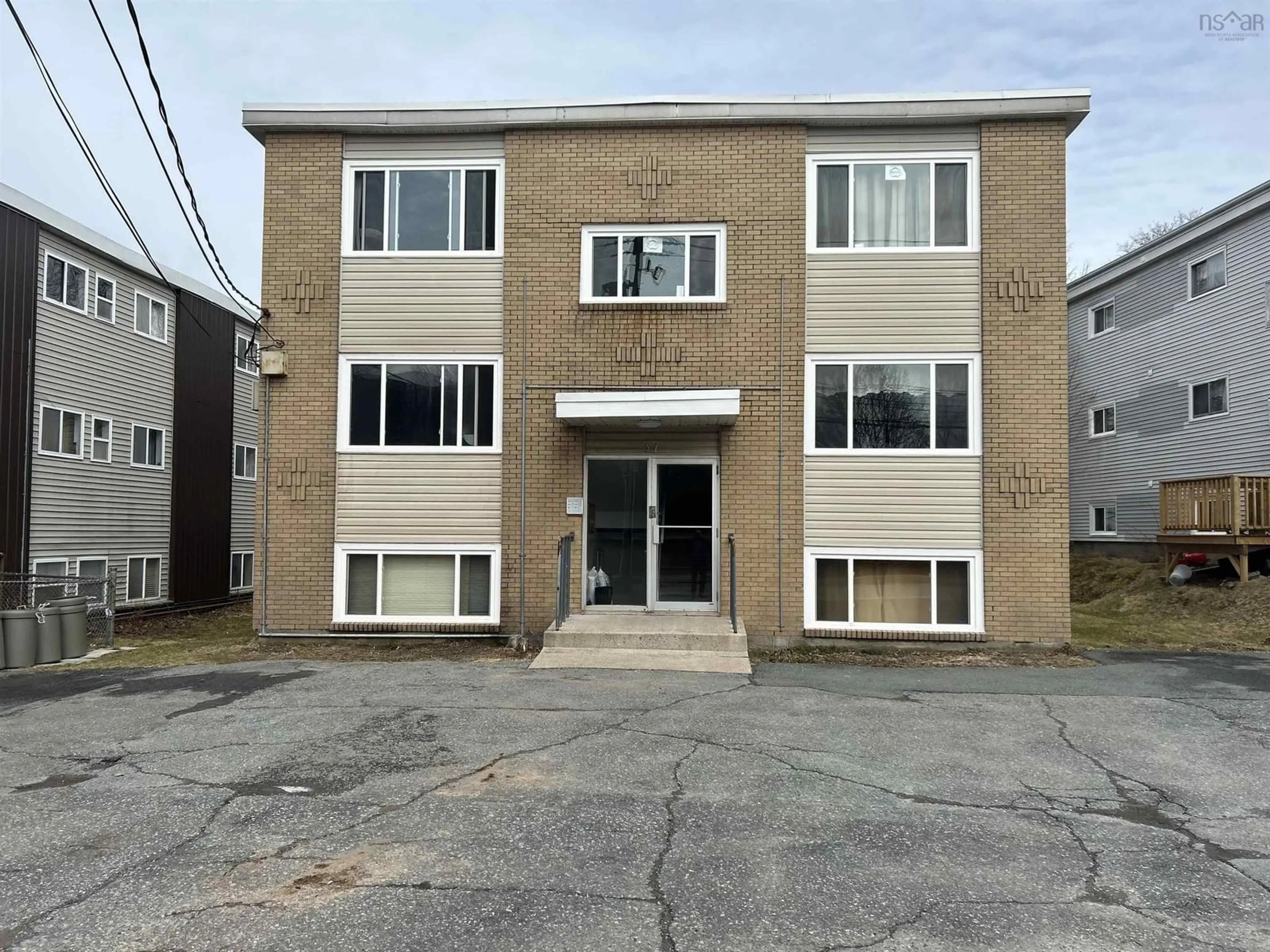 Unknown for 37 Gaston Rd, Dartmouth Nova Scotia B2Y 3W2