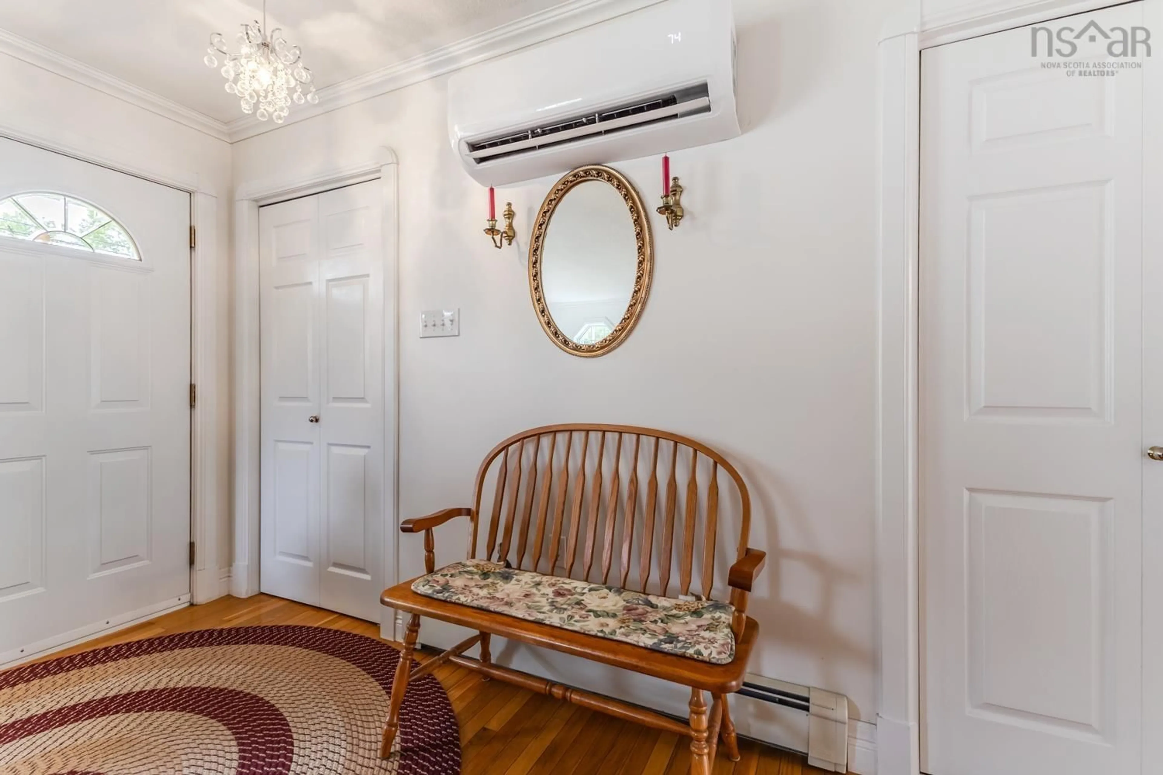 Indoor entryway for 157 Parkwood, Truro Heights Nova Scotia B6L 1M1