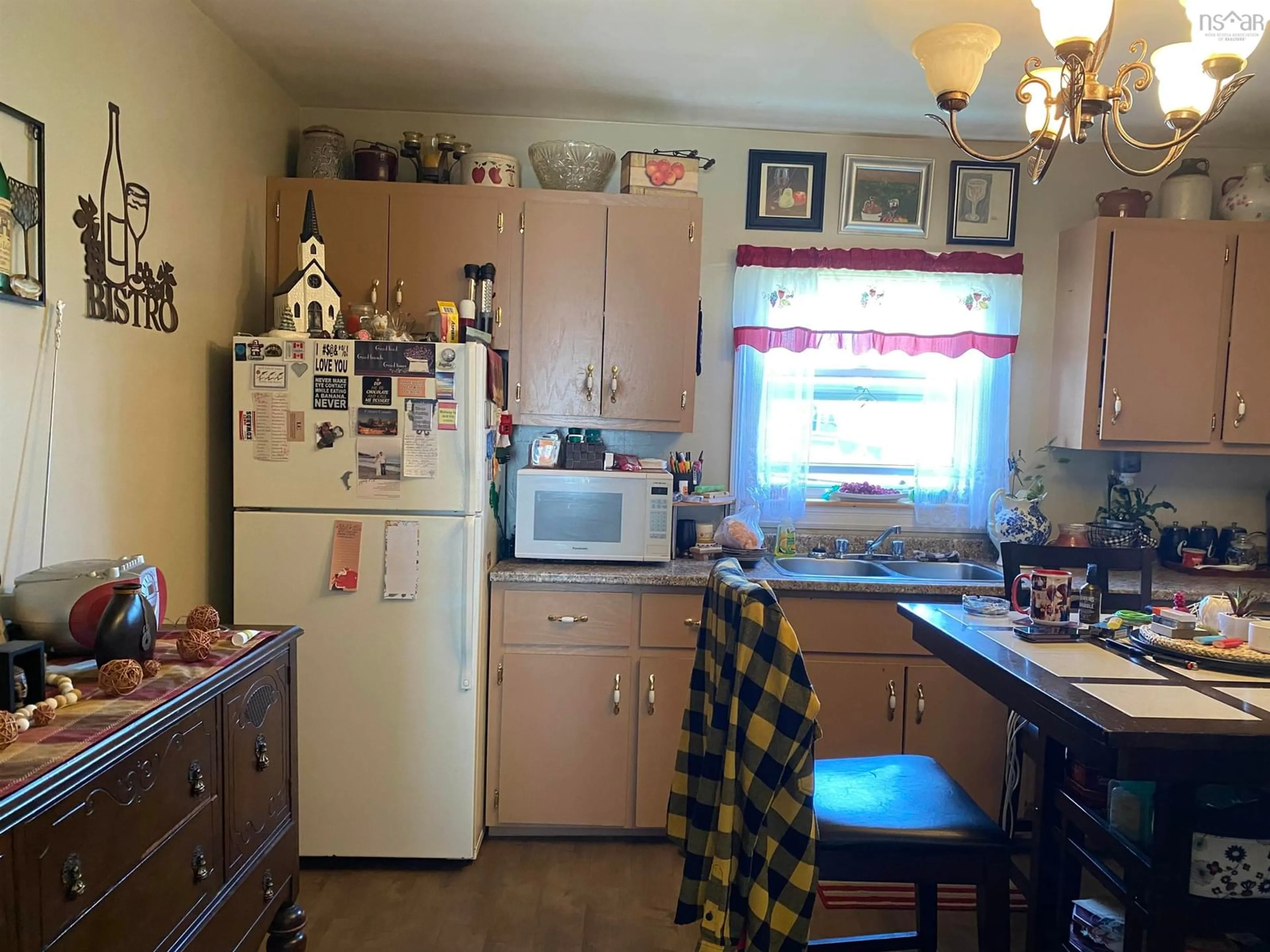Standard kitchen, unknown for 153 Mansfield St, Glace Bay Nova Scotia B1A 3N6