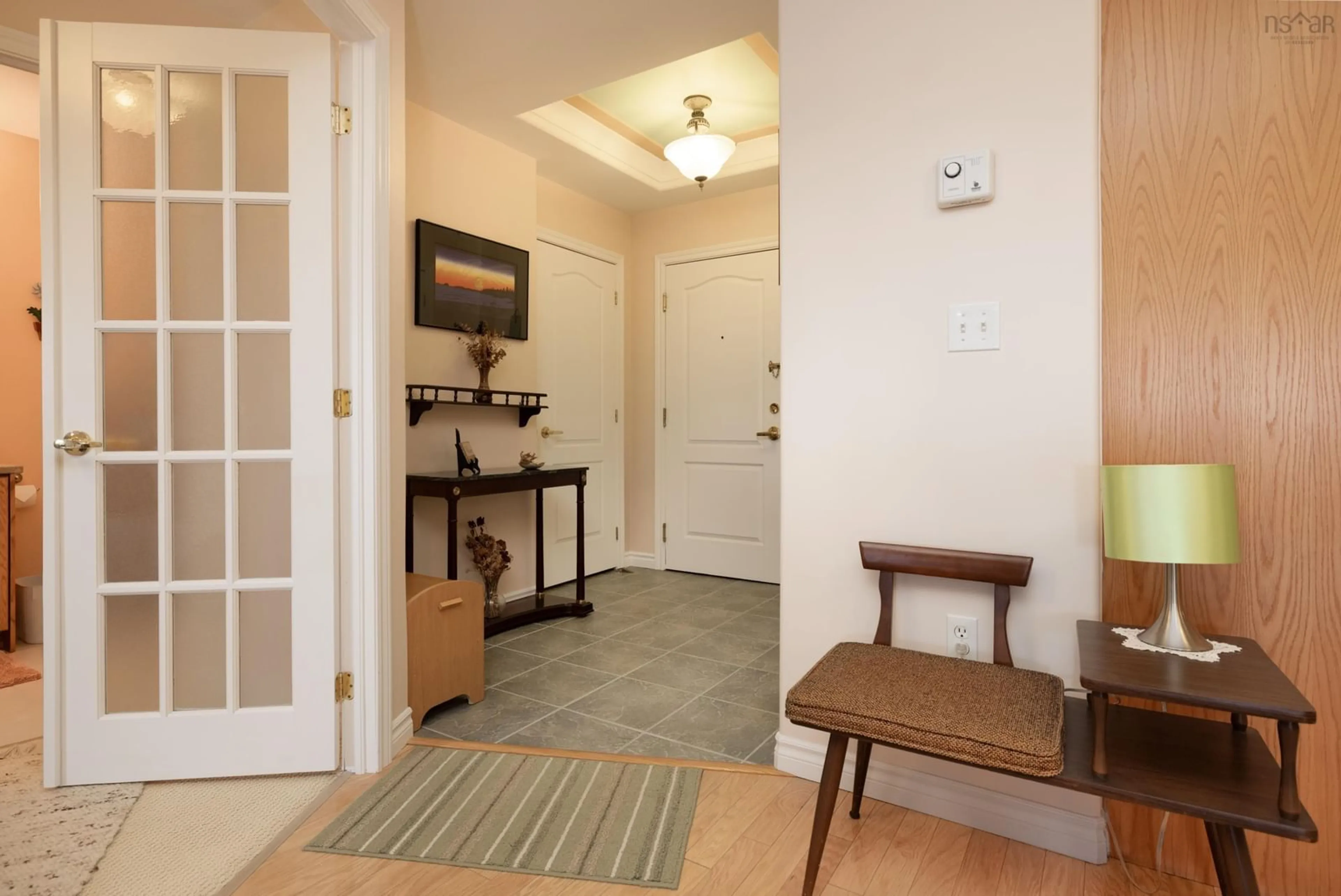 Indoor entryway for 405-96 Regency Park Drive, Halifax Nova Scotia B3S 1S5