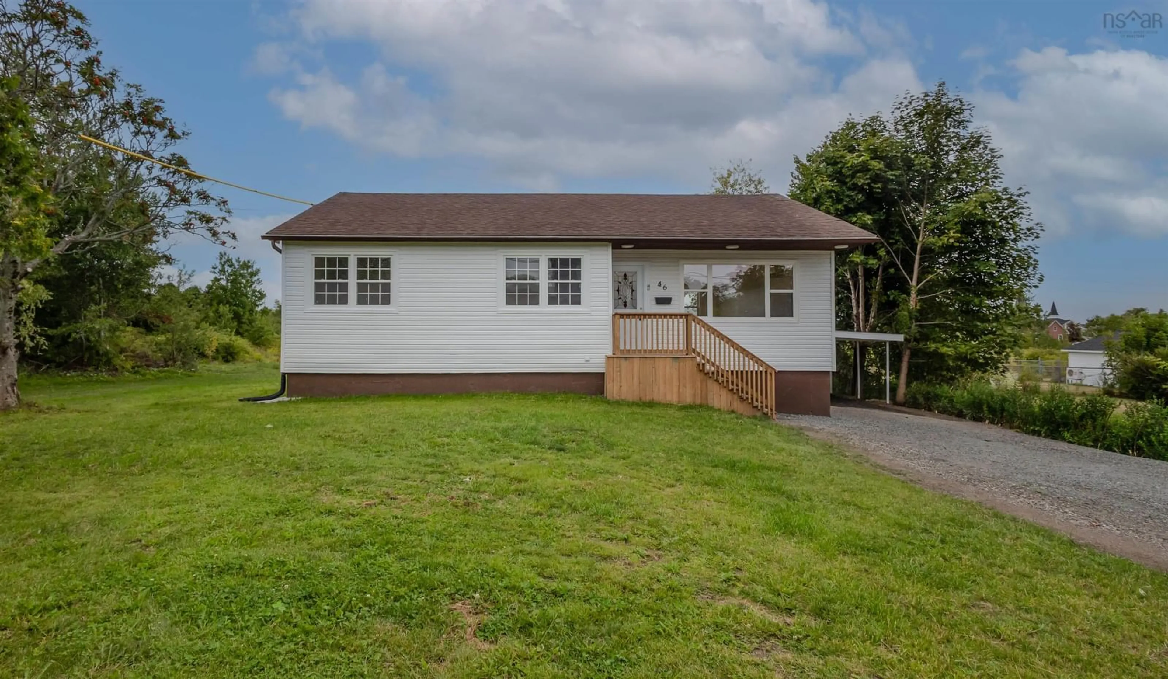 Home with vinyl exterior material, building for 46 Catherine St, Sydney Nova Scotia B1N 2W1