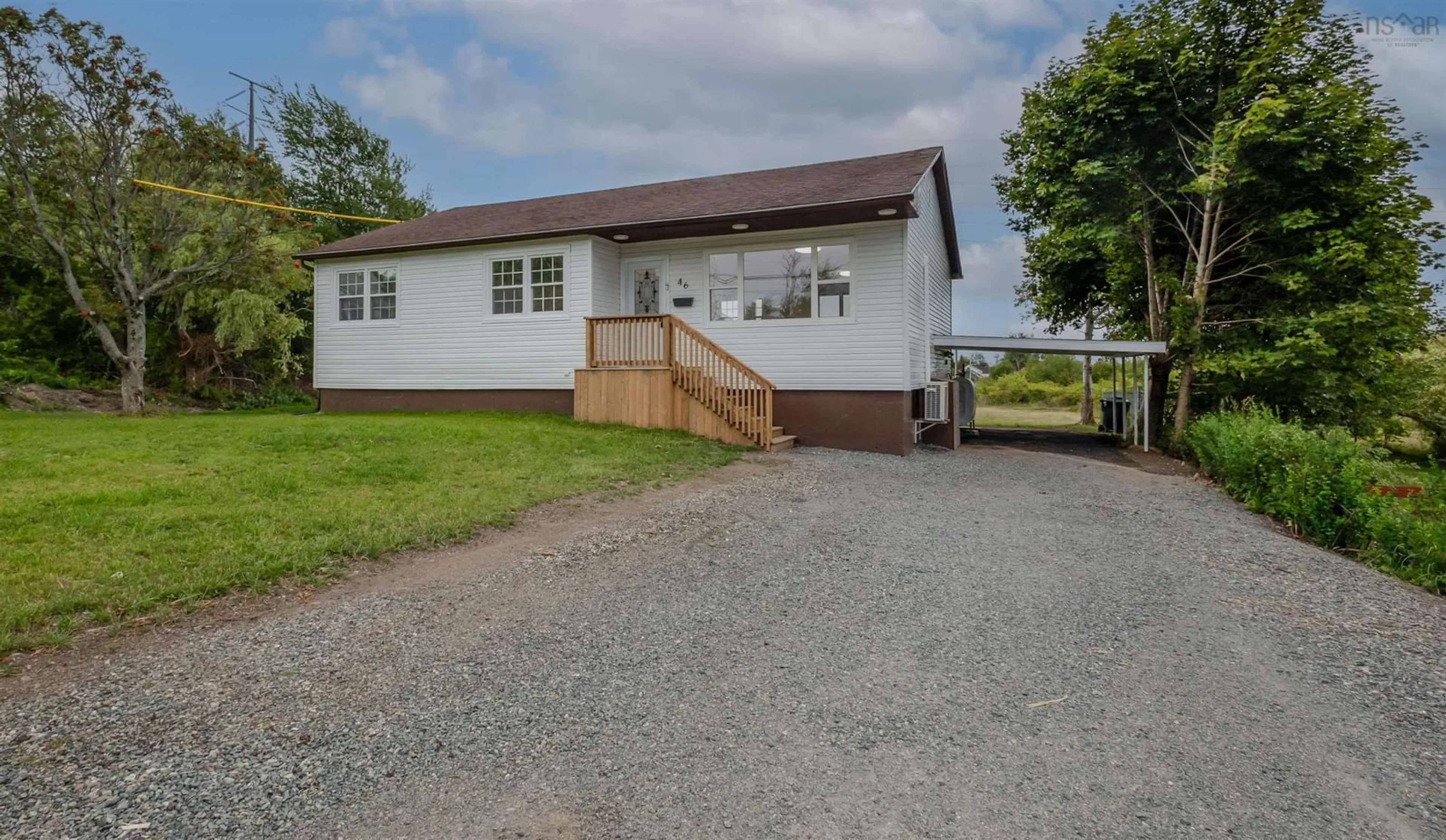 A pic from outside/outdoor area/front of a property/back of a property/a pic from drone, building for 46 Catherine St, Sydney Nova Scotia B1N 2W1