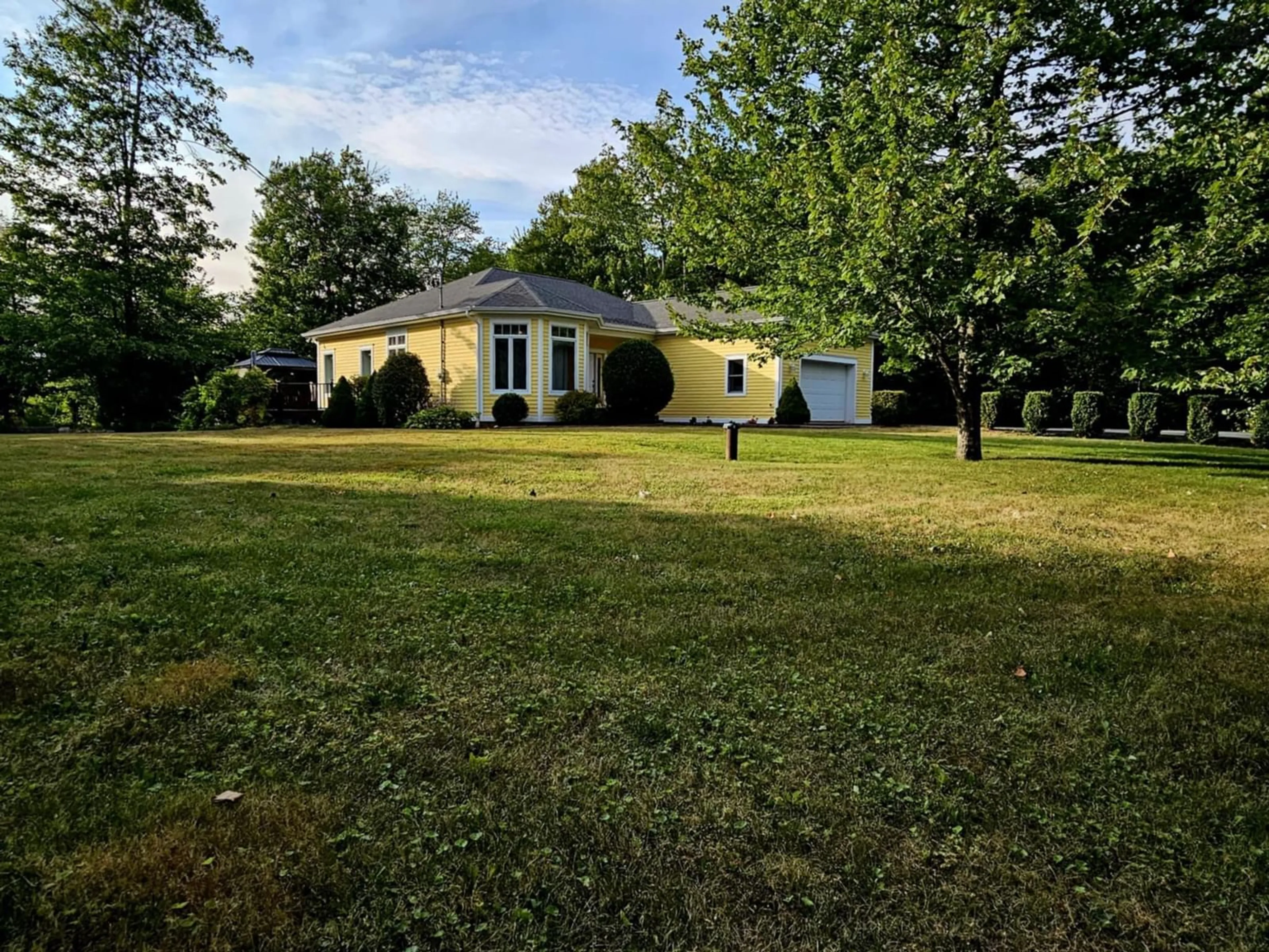 A pic from outside/outdoor area/front of a property/back of a property/a pic from drone, unknown for 122 Georgina Dr, Debert Nova Scotia B0M 1G0