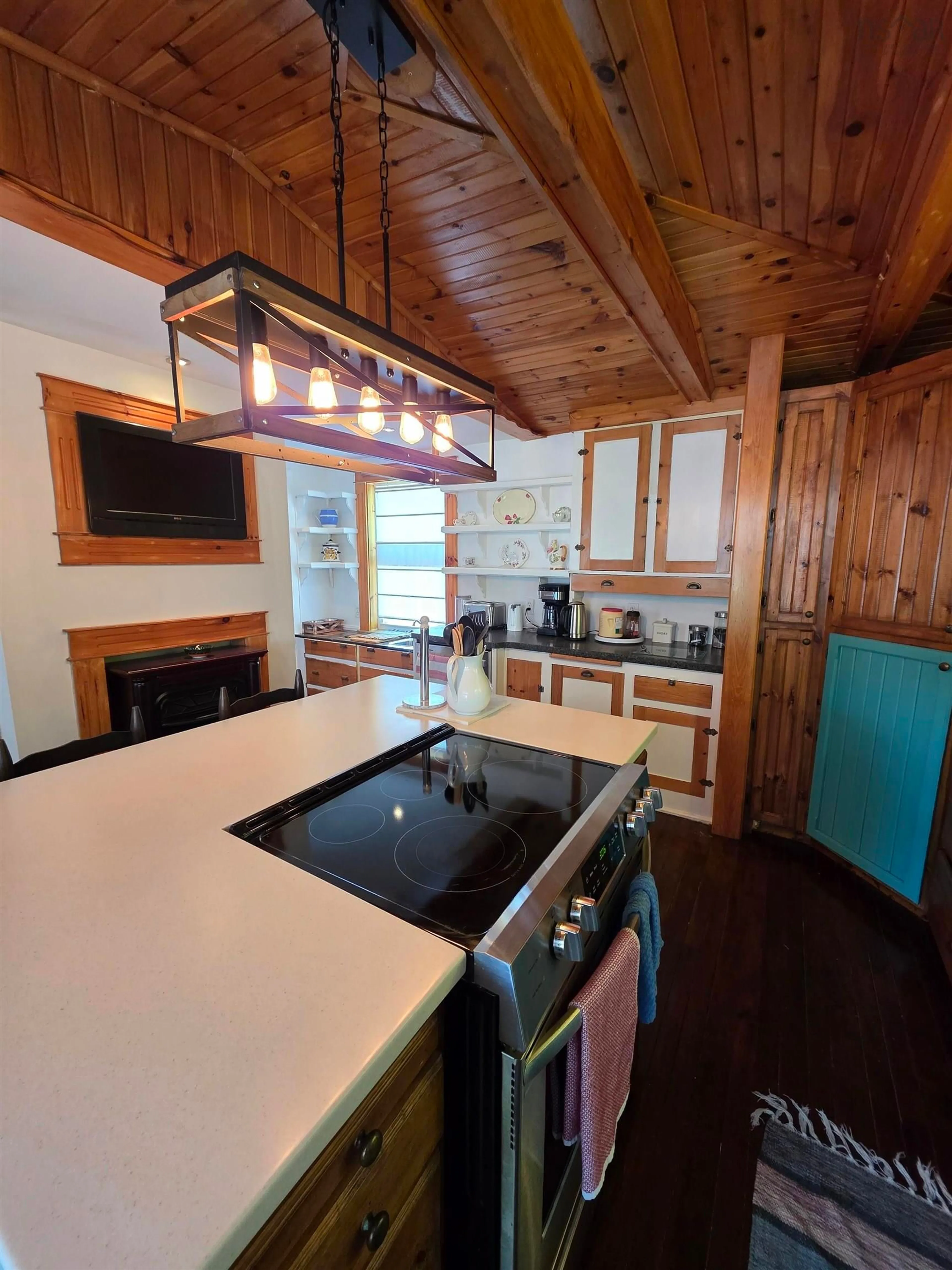 Open concept kitchen, wood/laminate floor for 40 Rosette Rd, North Brookfield Nova Scotia B0T 1X0