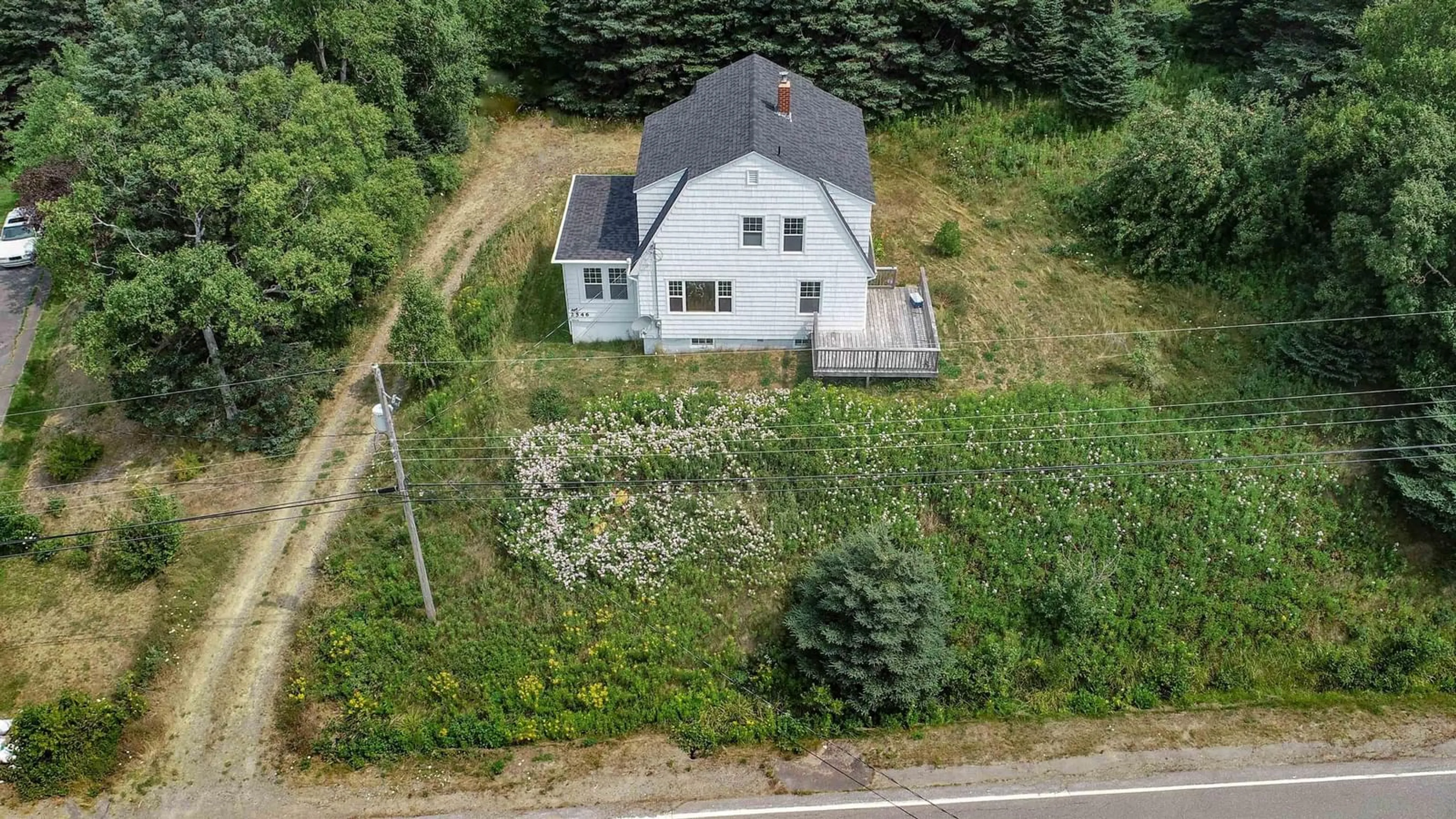 A pic from outside/outdoor area/front of a property/back of a property/a pic from drone, building for 2546 Highway 360 Harbourville Ns, Harbourville Nova Scotia B0P 1E0