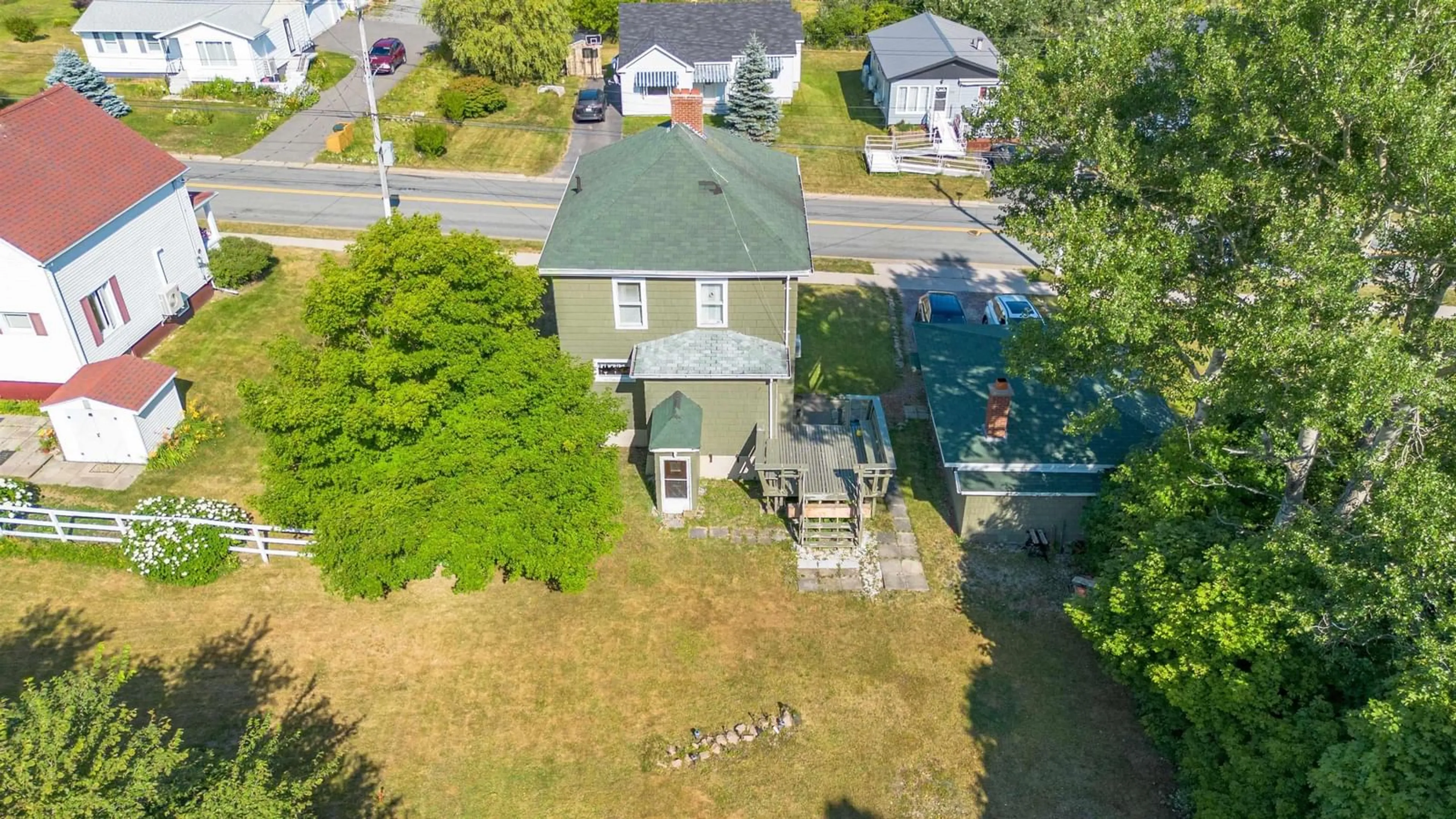 A pic from outside/outdoor area/front of a property/back of a property/a pic from drone, water/lake/river/ocean view for 279 King Edward St, Glace Bay Nova Scotia B1A 3W2