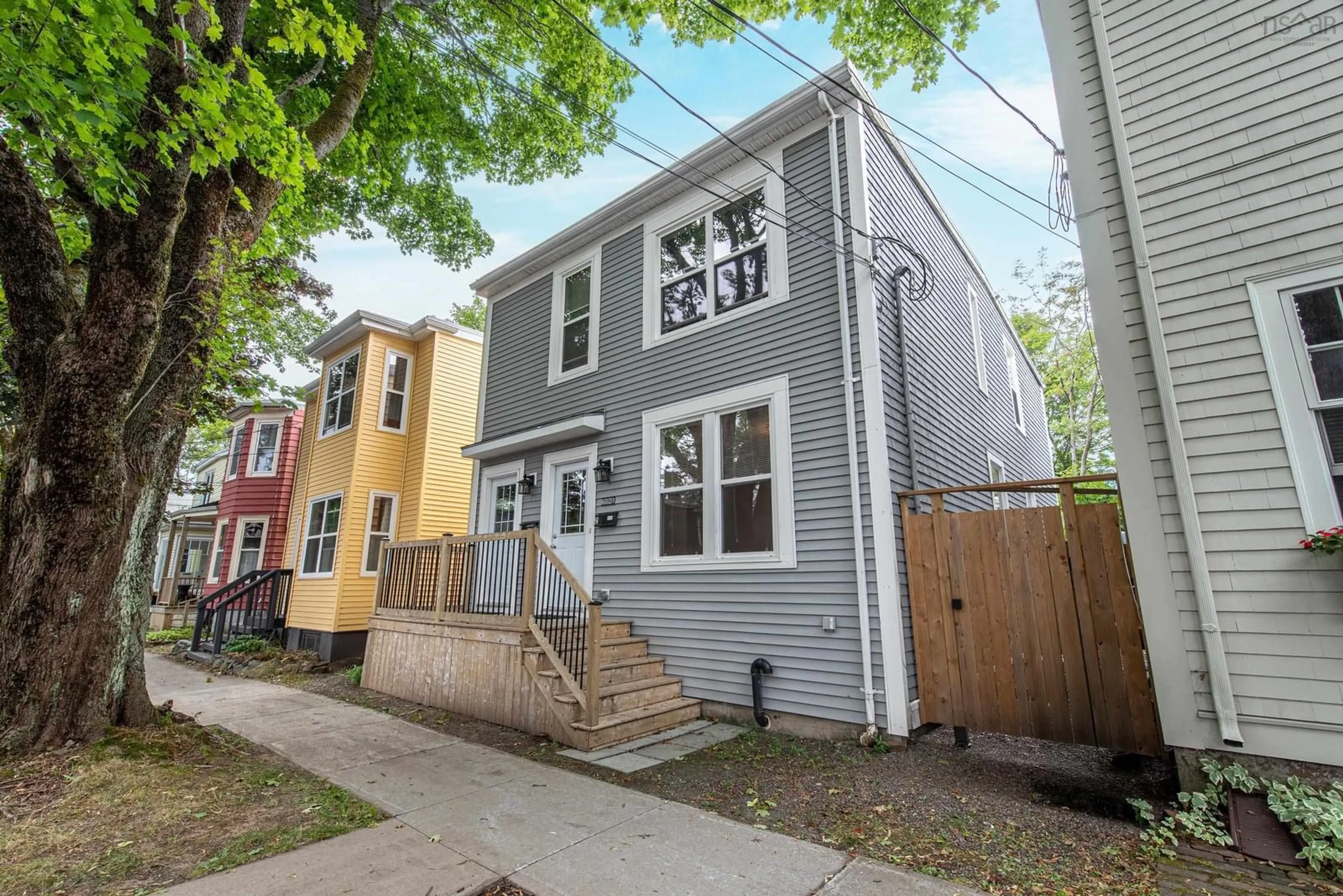 Home with vinyl exterior material, street for 6021 Charles St, Halifax Nova Scotia B3K 1K9