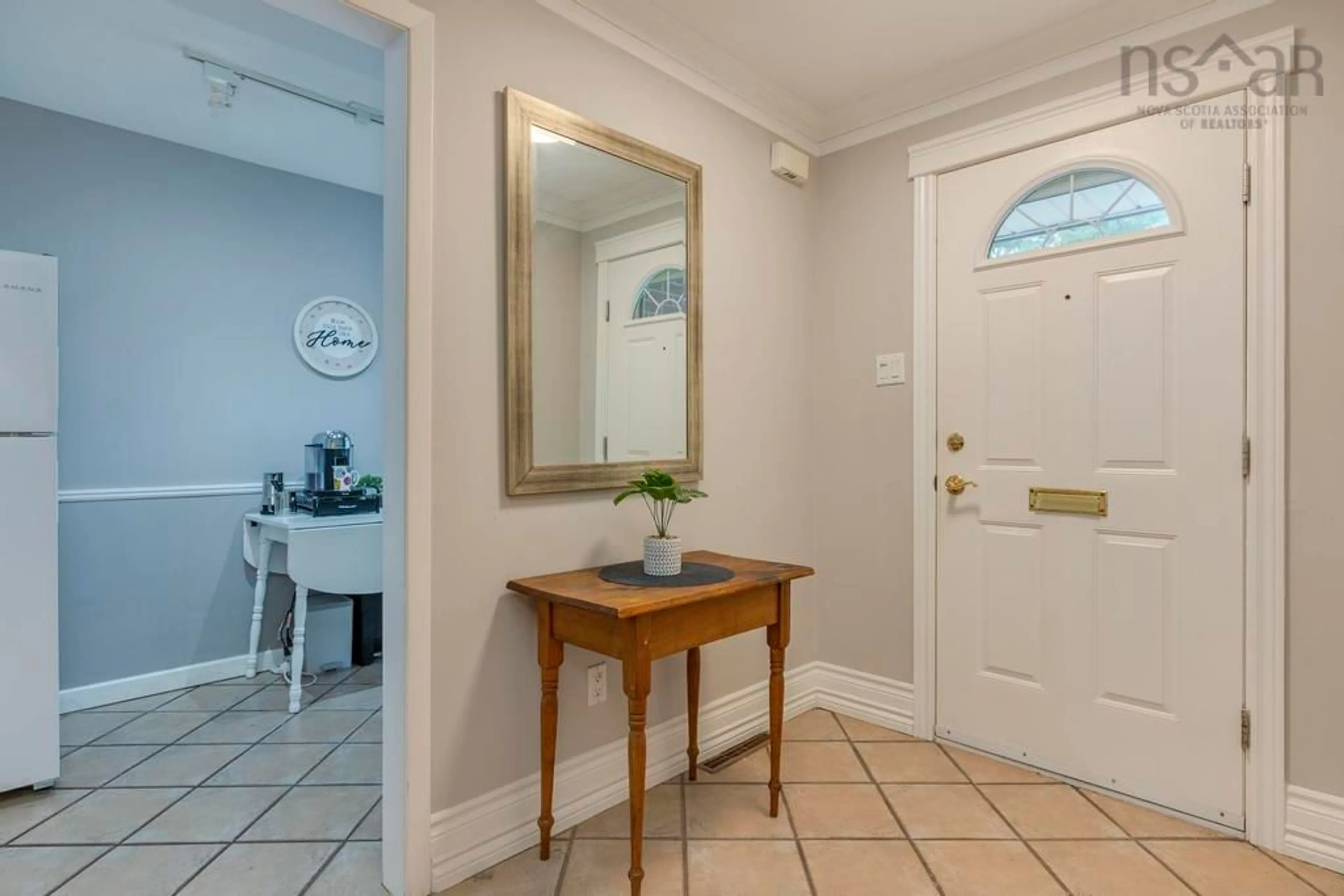 Indoor entryway for 30 Garden Court Terr, Dartmouth Nova Scotia B3A 3S6