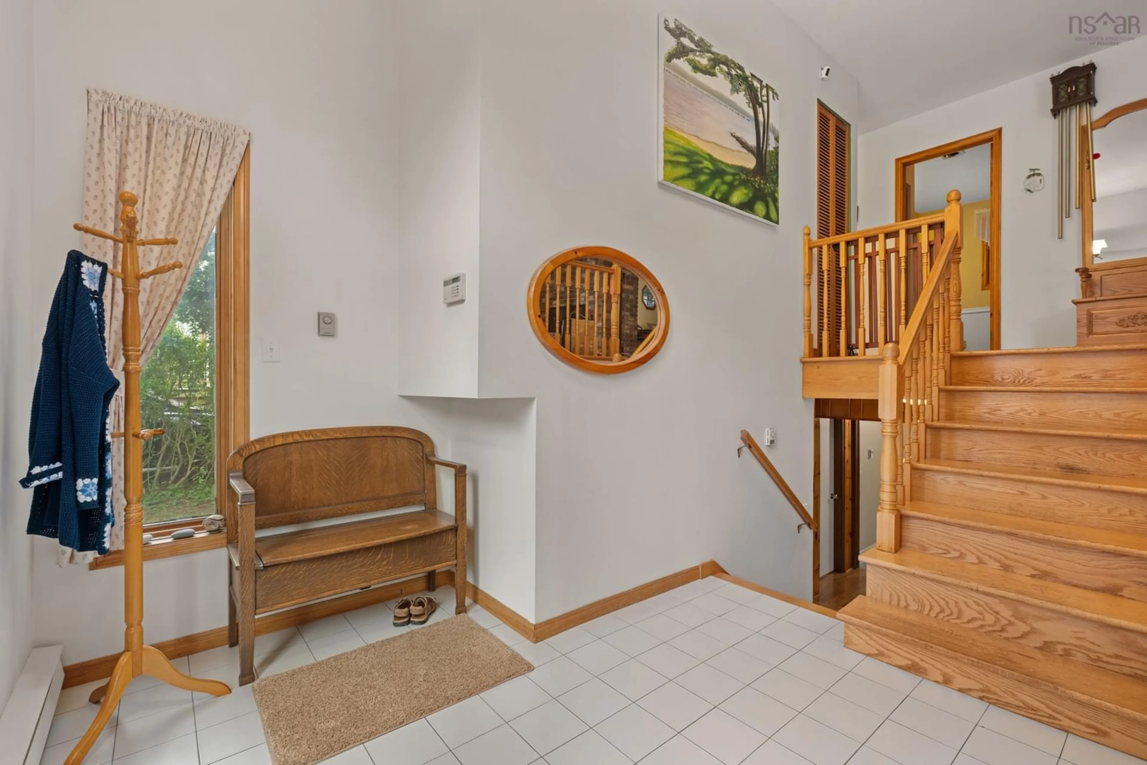Indoor foyer for 9 Monique Ave, Dartmouth Nova Scotia B3A 4G7