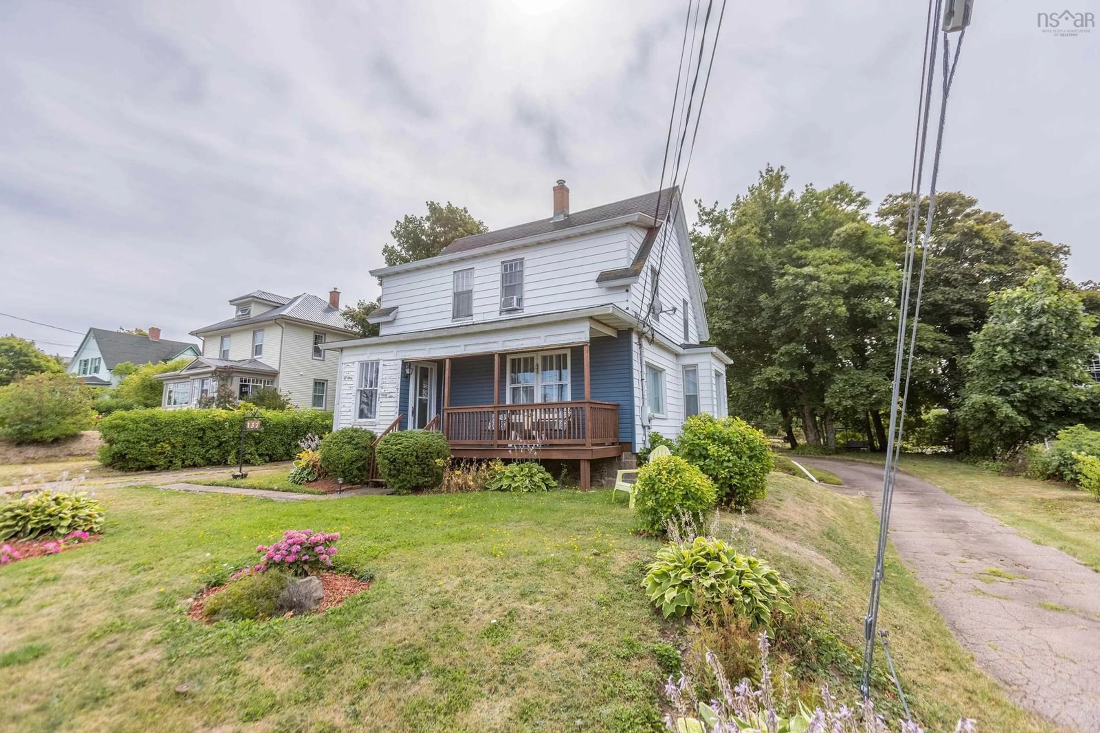 A pic from outside/outdoor area/front of a property/back of a property/a pic from drone, street for 137 Main St, Springhill Nova Scotia B0M 1X0