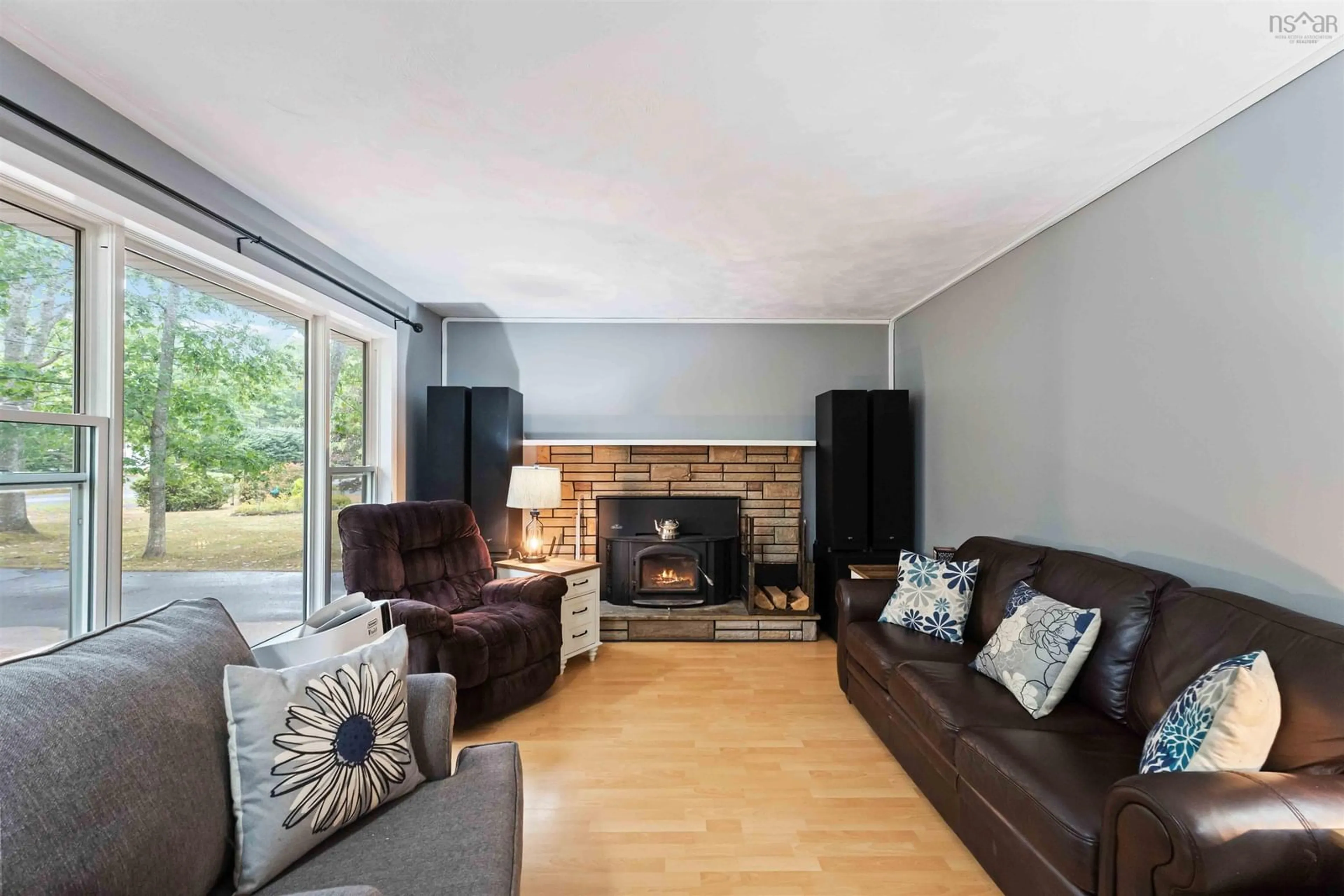 Living room with furniture, unknown for 1403 Princess Cres Cres, Coldbrook Nova Scotia B4R 1B2