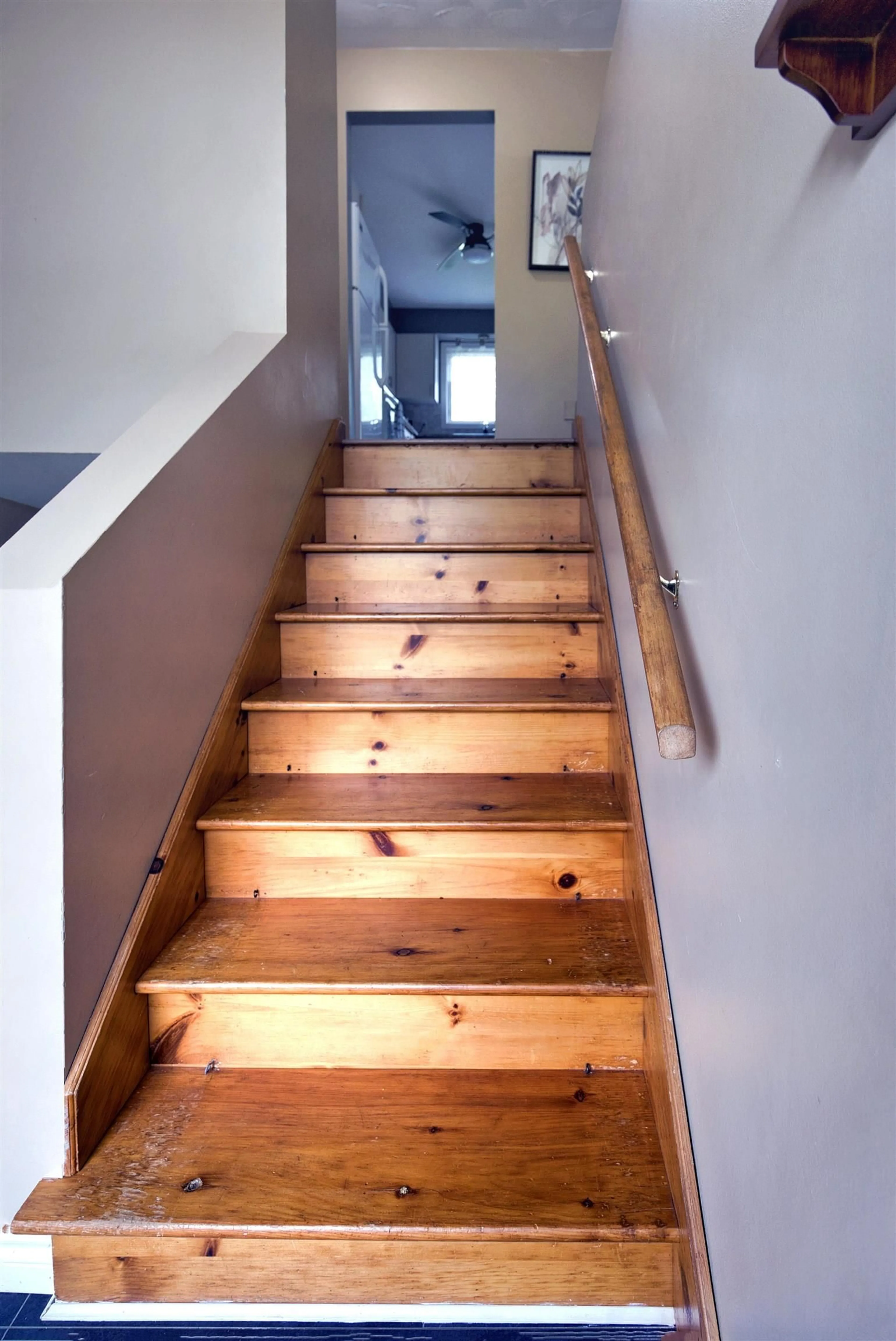 Stairs for 405 Astral Dr, Cole Harbour Nova Scotia B2V 2J1