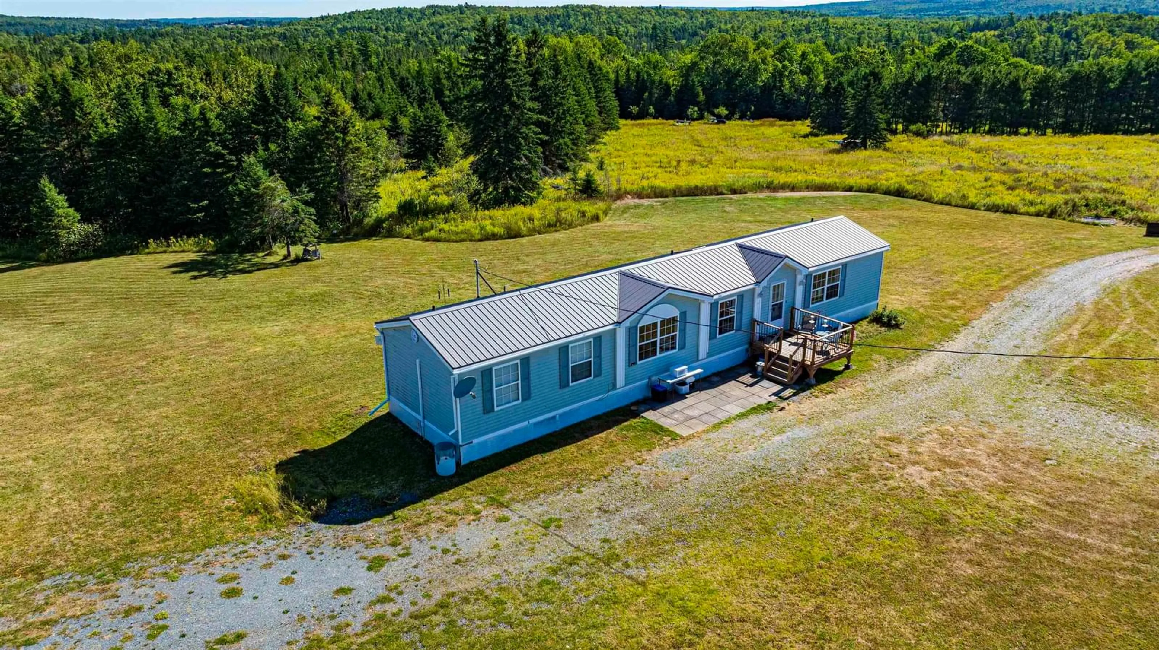 A pic from outside/outdoor area/front of a property/back of a property/a pic from drone, unknown for 402 Johnson Rd, Coldstream Nova Scotia B0N 2J0